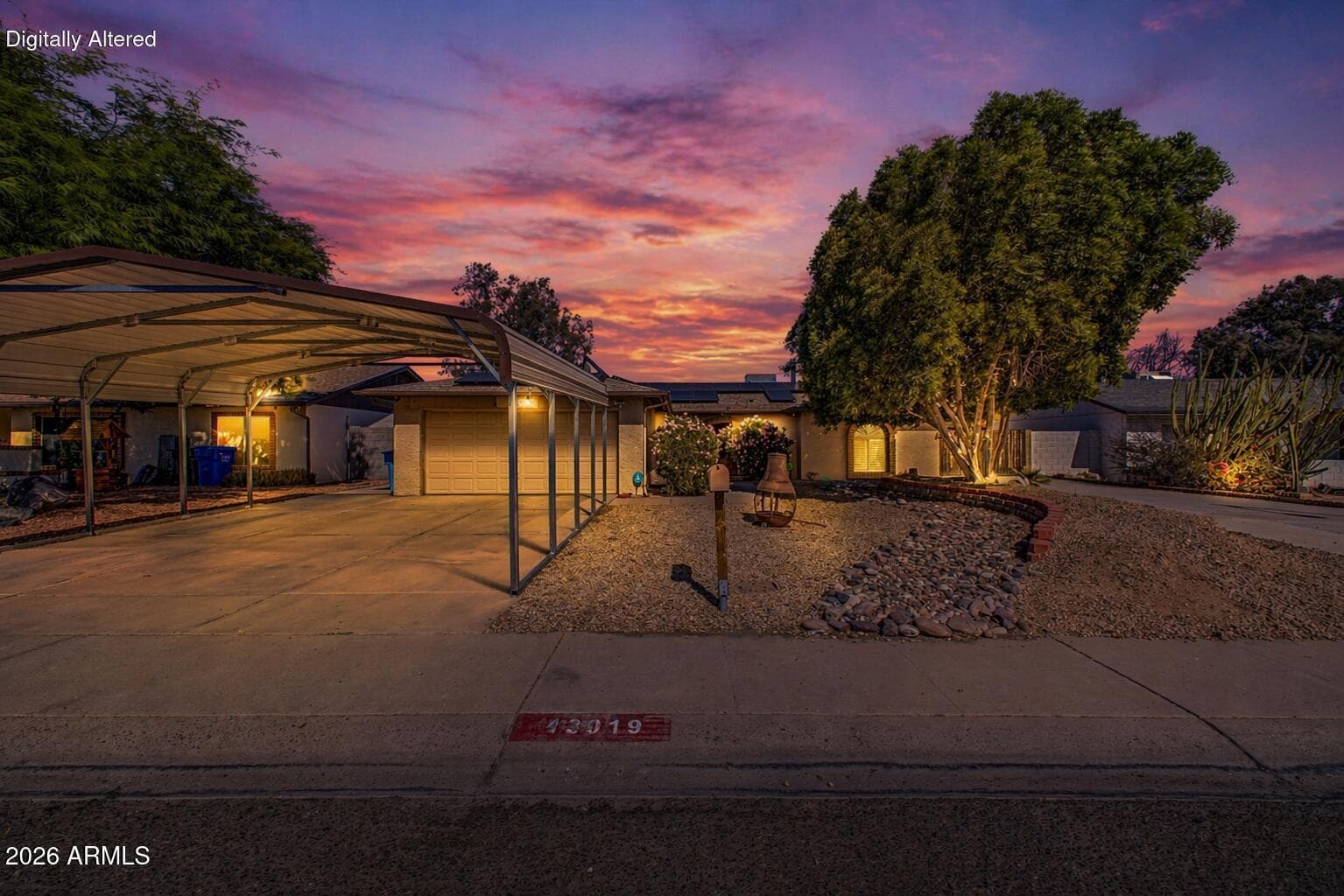 13019 N 36TH Drive, Phoenix, AZ 85029 — photo 1 of 44