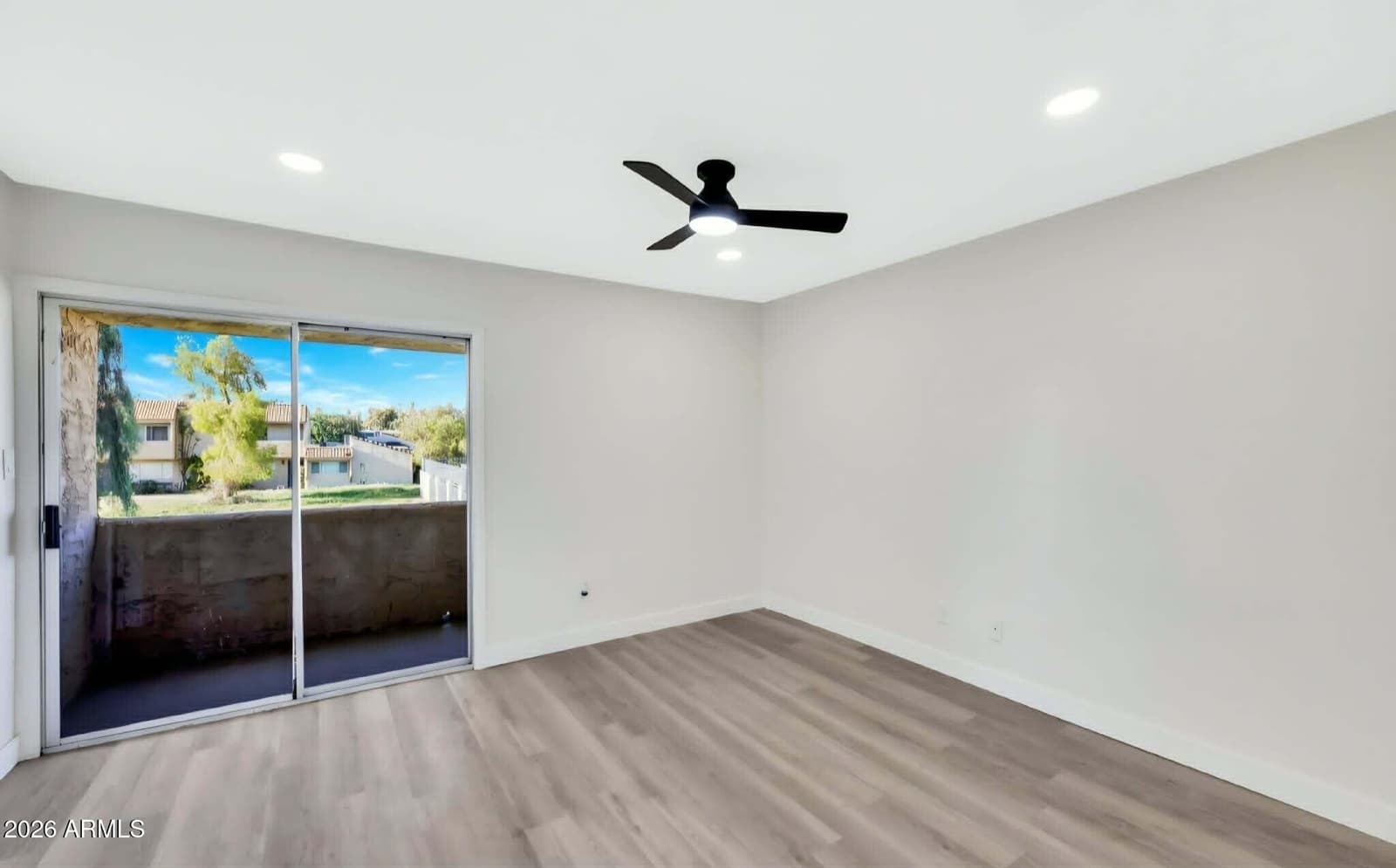 4818 W ROSE Lane, Glendale, AZ 85301 — photo 9 of 13