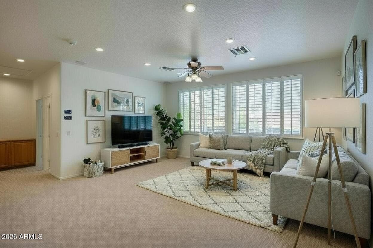 2982 E BOSTON Street, Gilbert, AZ 85295 — photo 10 of 23