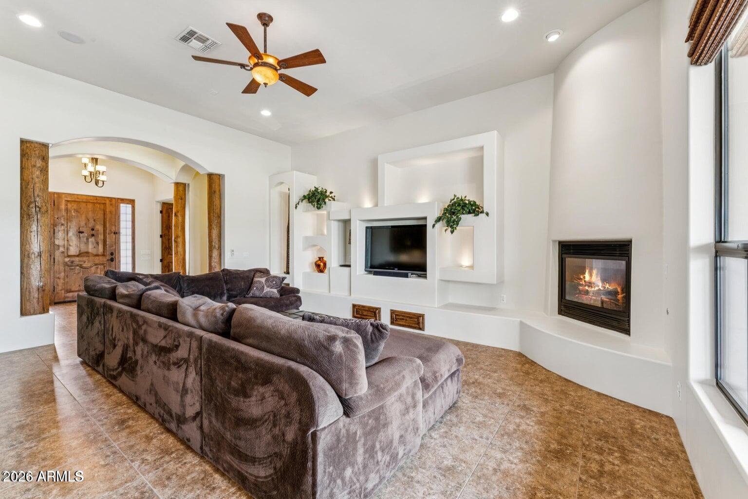 10426 Greenway Street, Mesa, AZ 85207 — photo 10 of 81