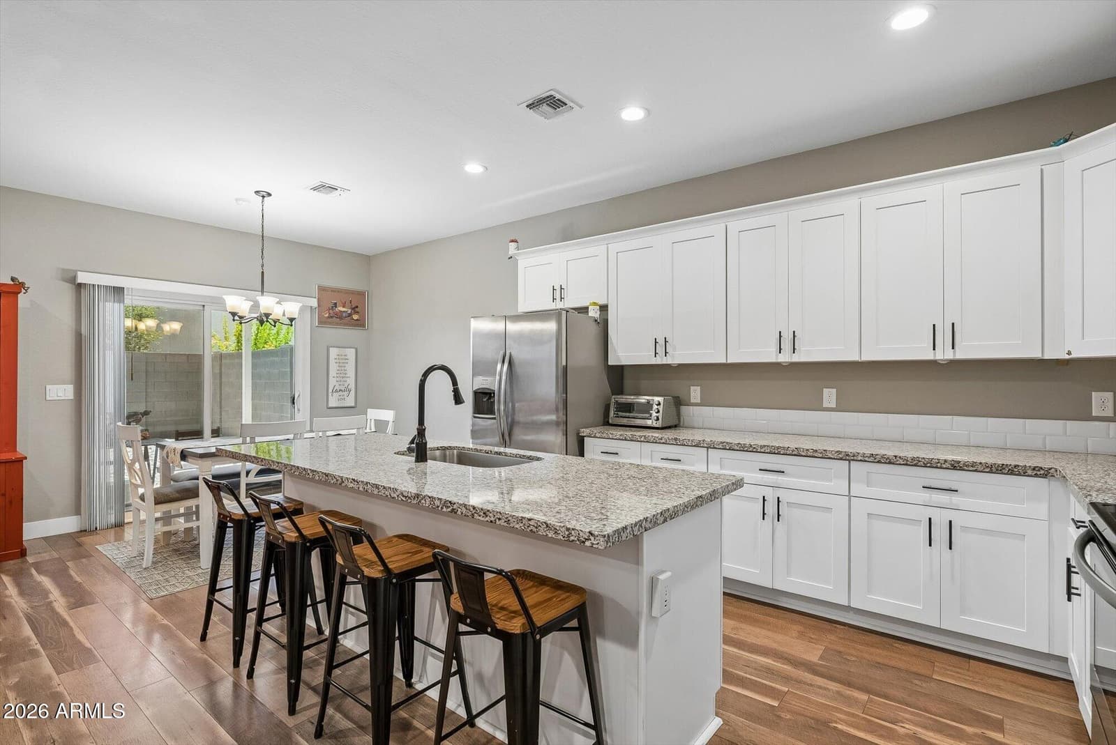 4931 S 11TH Place, Phoenix, AZ 85040 — photo 4 of 15