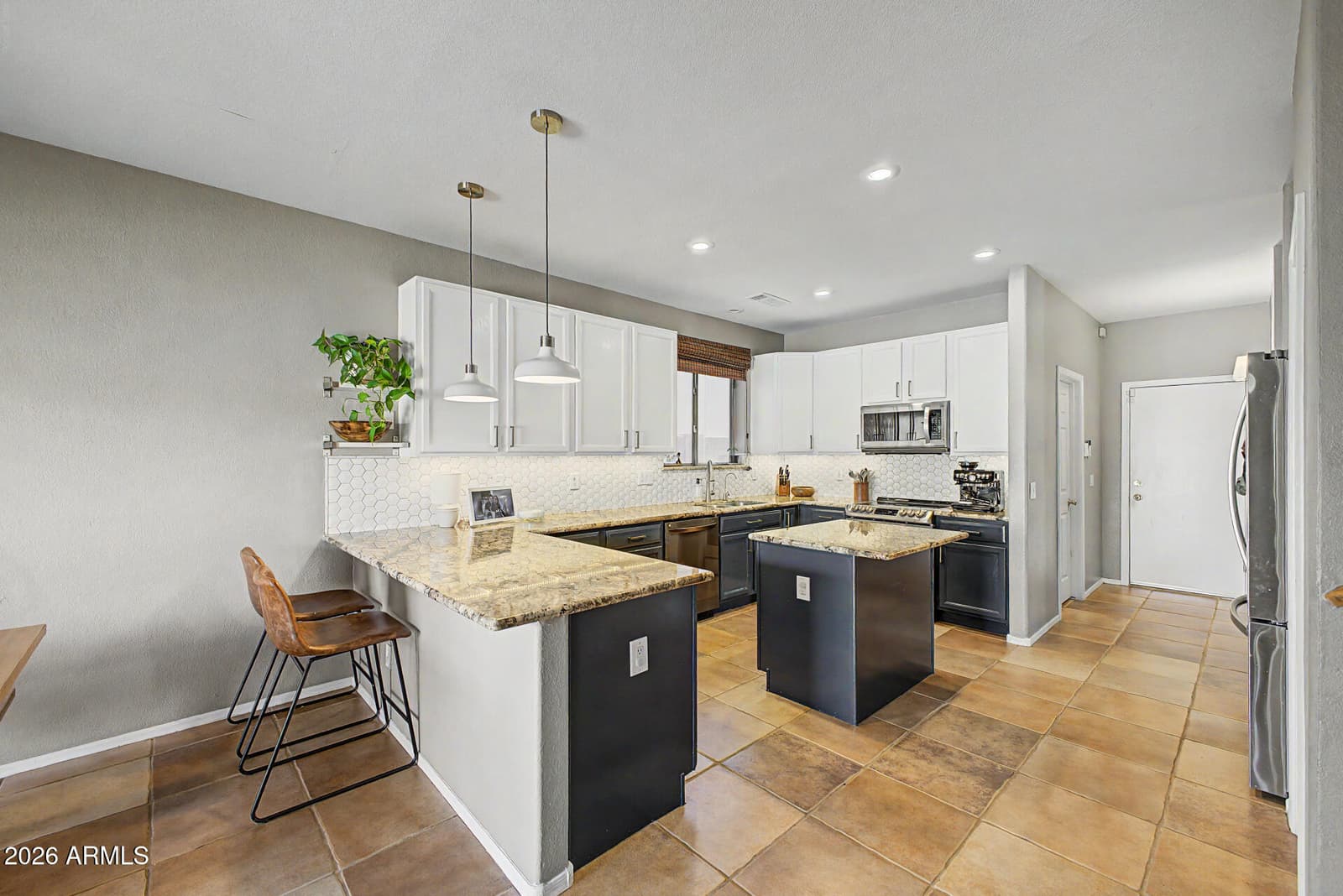 25925 N 67TH Drive, Peoria, AZ 85383 — photo 15 of 42