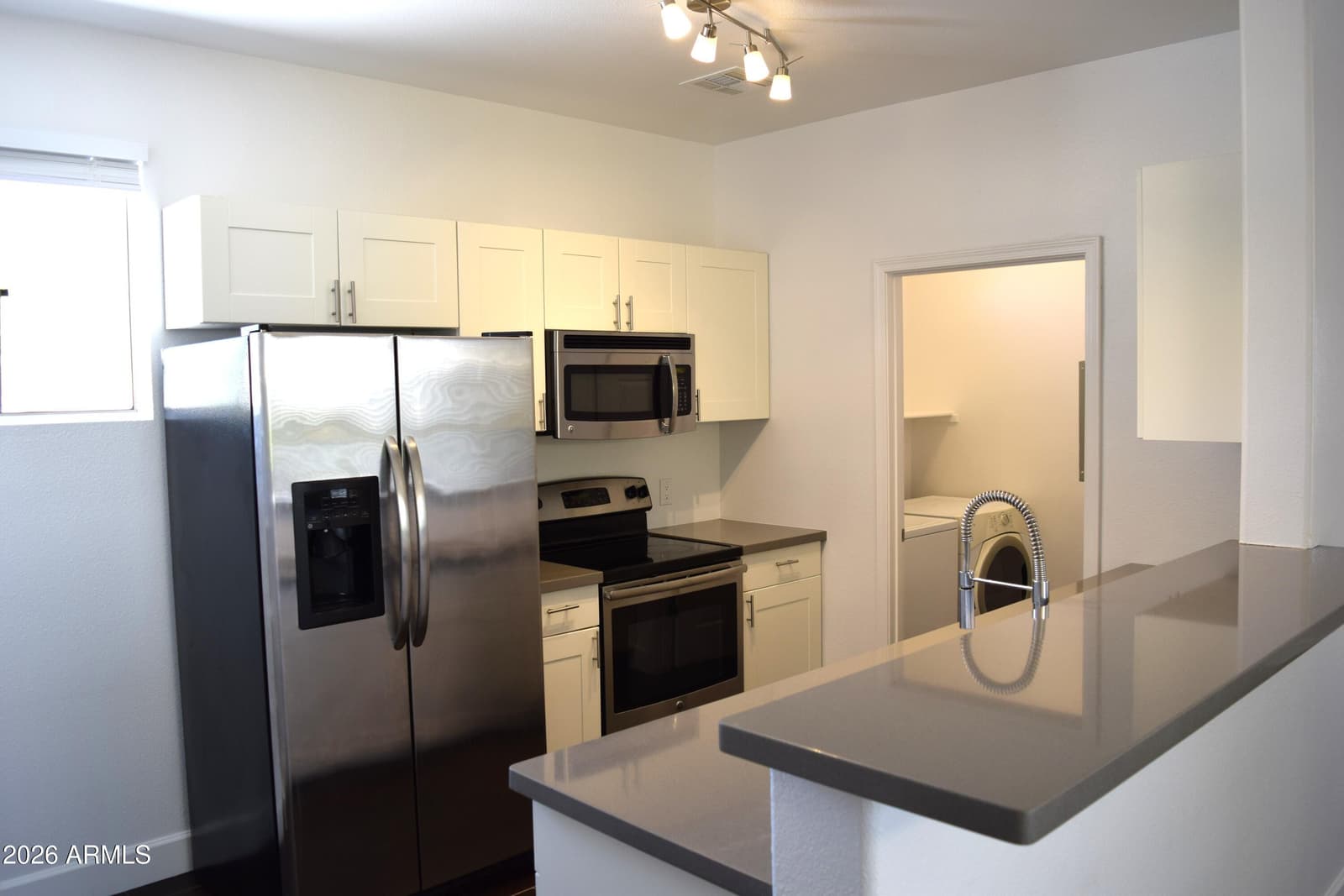 9550 E THUNDERBIRD Road 274, Scottsdale, AZ 85260 — photo 5 of 25