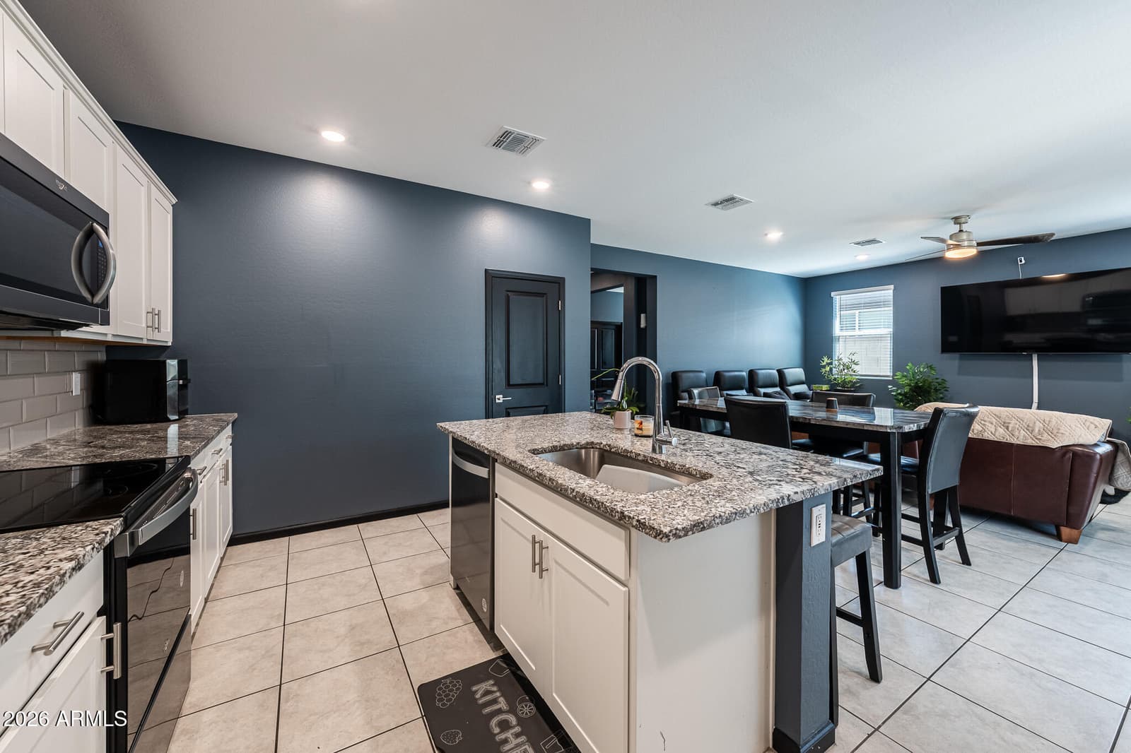 17329 W VIA DE LUNA Drive, Surprise, AZ 85387 — photo 14 of 33