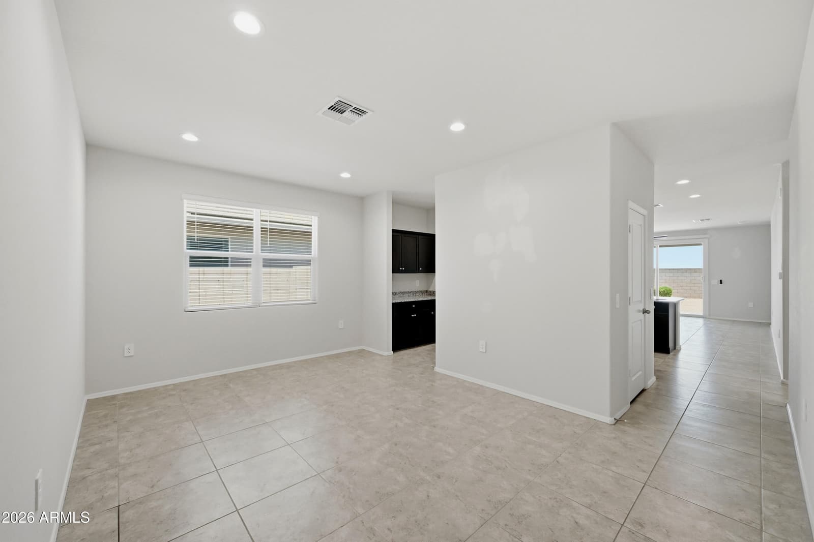 9370 E GRAPEFRUIT Drive, Florence, AZ 85132 — photo 9 of 36