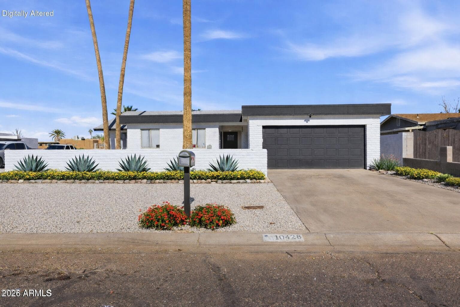 10428 W Calle de Plata Street, Phoenix, AZ 85037
