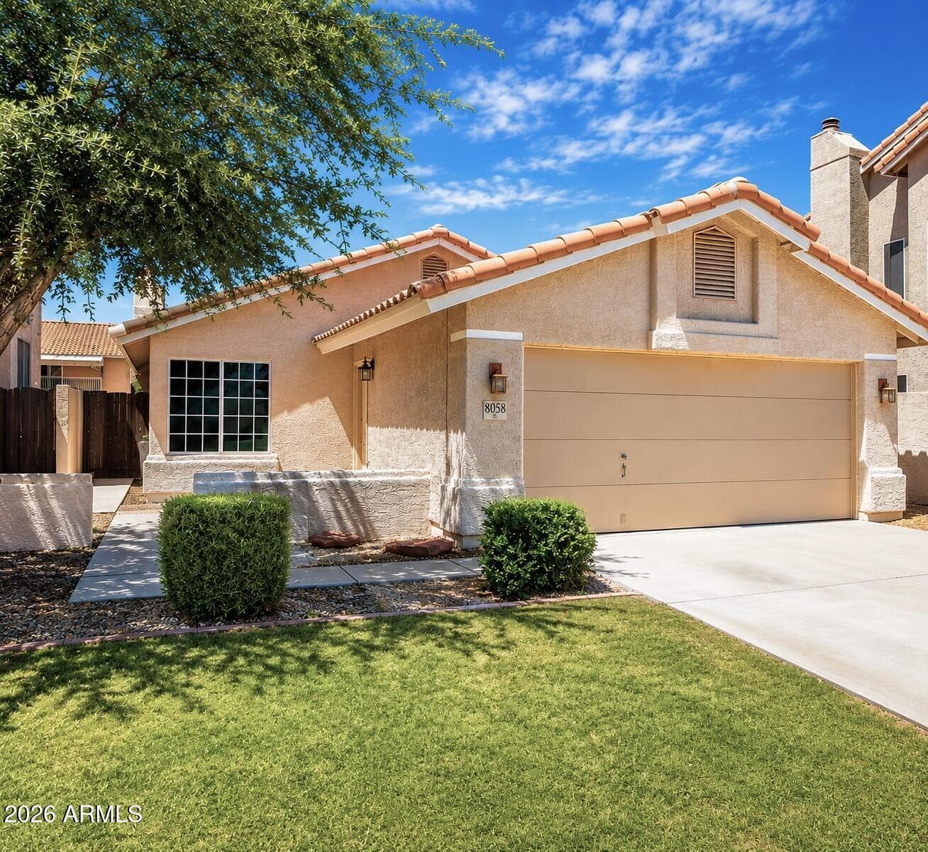 8058 W LAUREL Lane, Peoria, AZ 85345