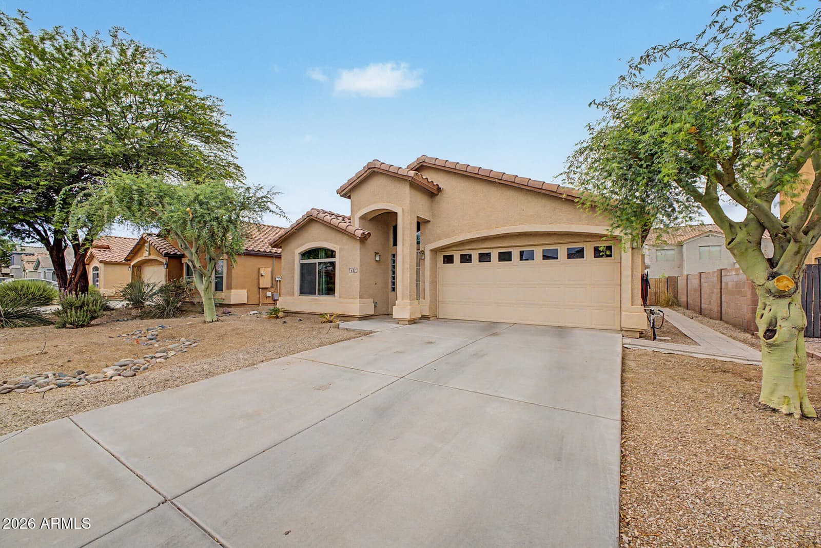 642 W MESQUITE TREE Lane, San Tan Valley, AZ 85143 — photo 3 of 20