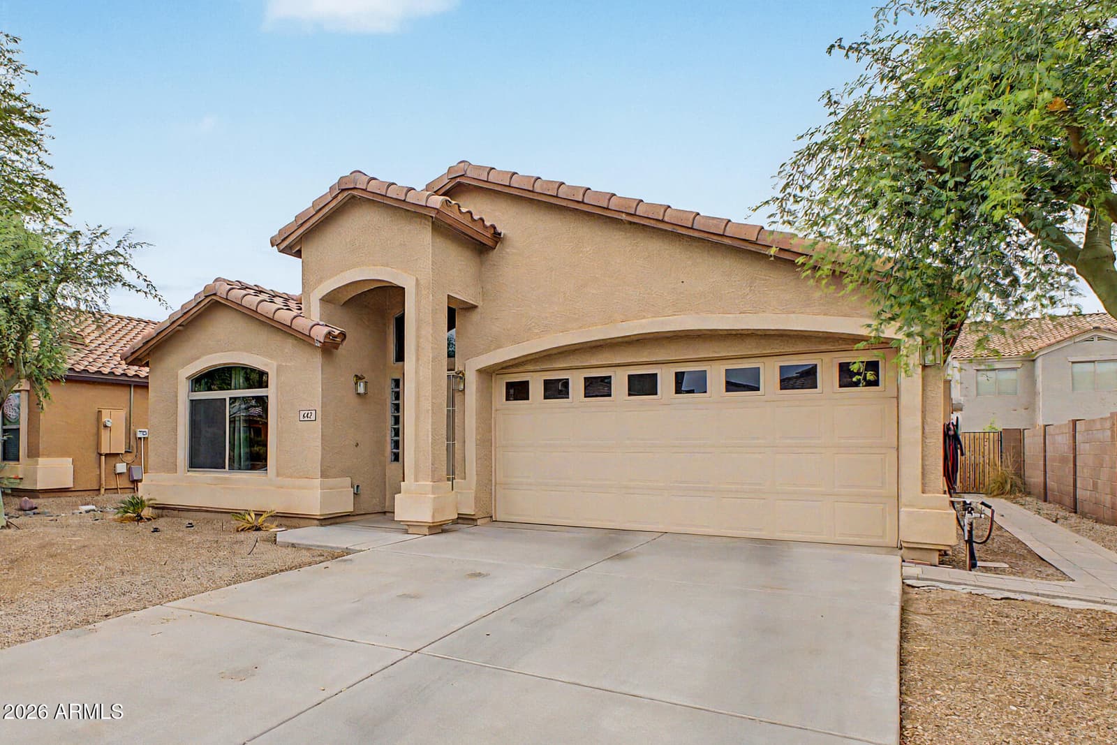 642 W MESQUITE TREE Lane, San Tan Valley, AZ 85143 — photo 4 of 20