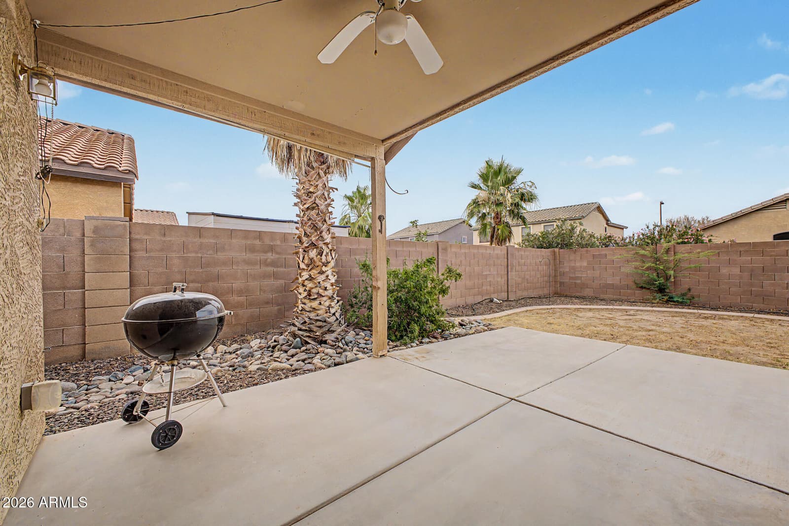 642 W MESQUITE TREE Lane, San Tan Valley, AZ 85143 — photo 19 of 20