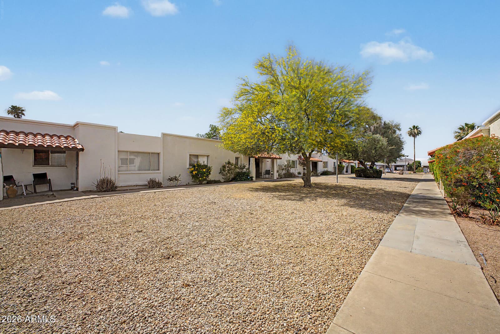 2021 E TIERRA BUENA Lane 1, Phoenix, AZ 85022 — photo 2 of 28