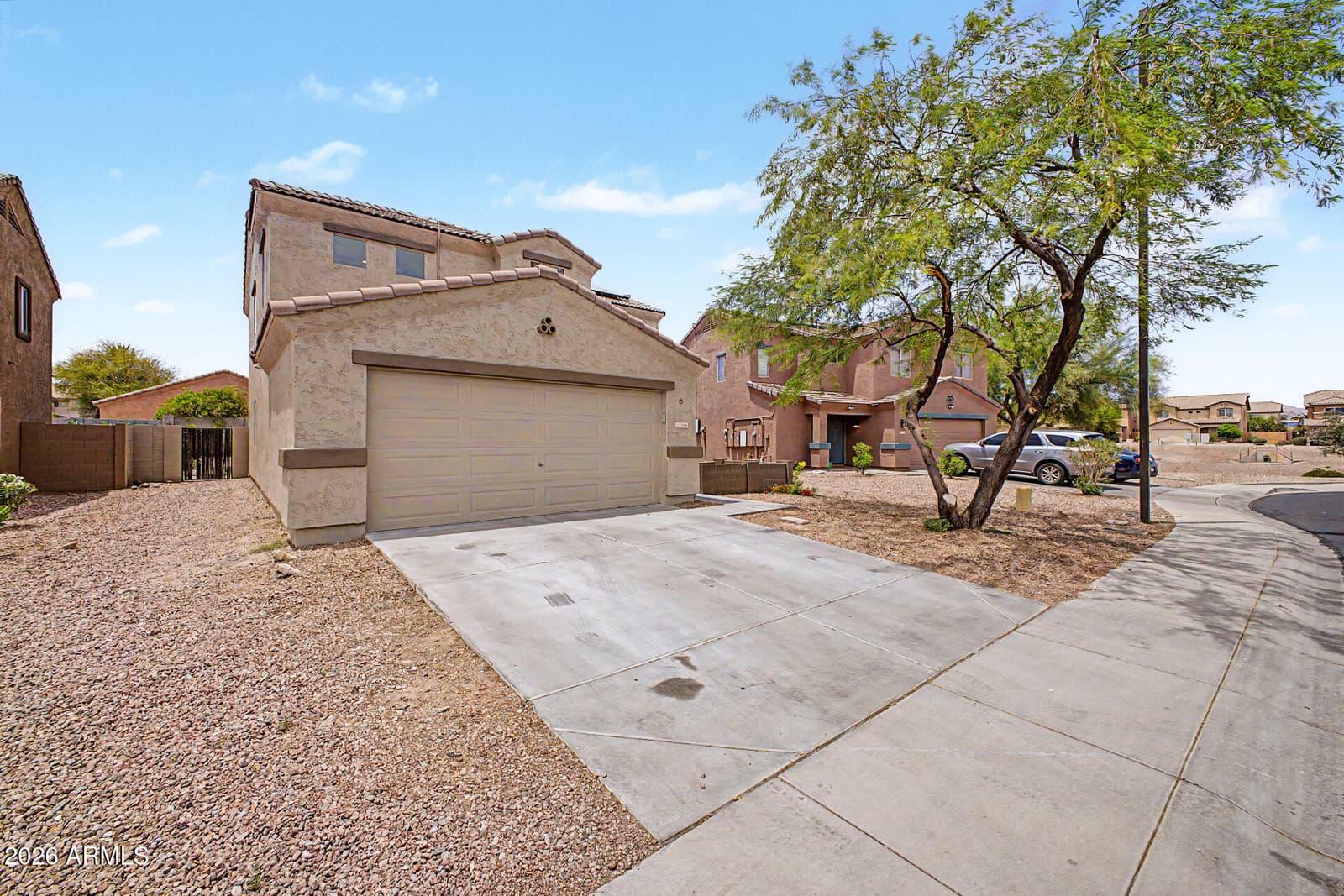 1566 S 220TH Drive, Buckeye, AZ 85326 — photo 3 of 37