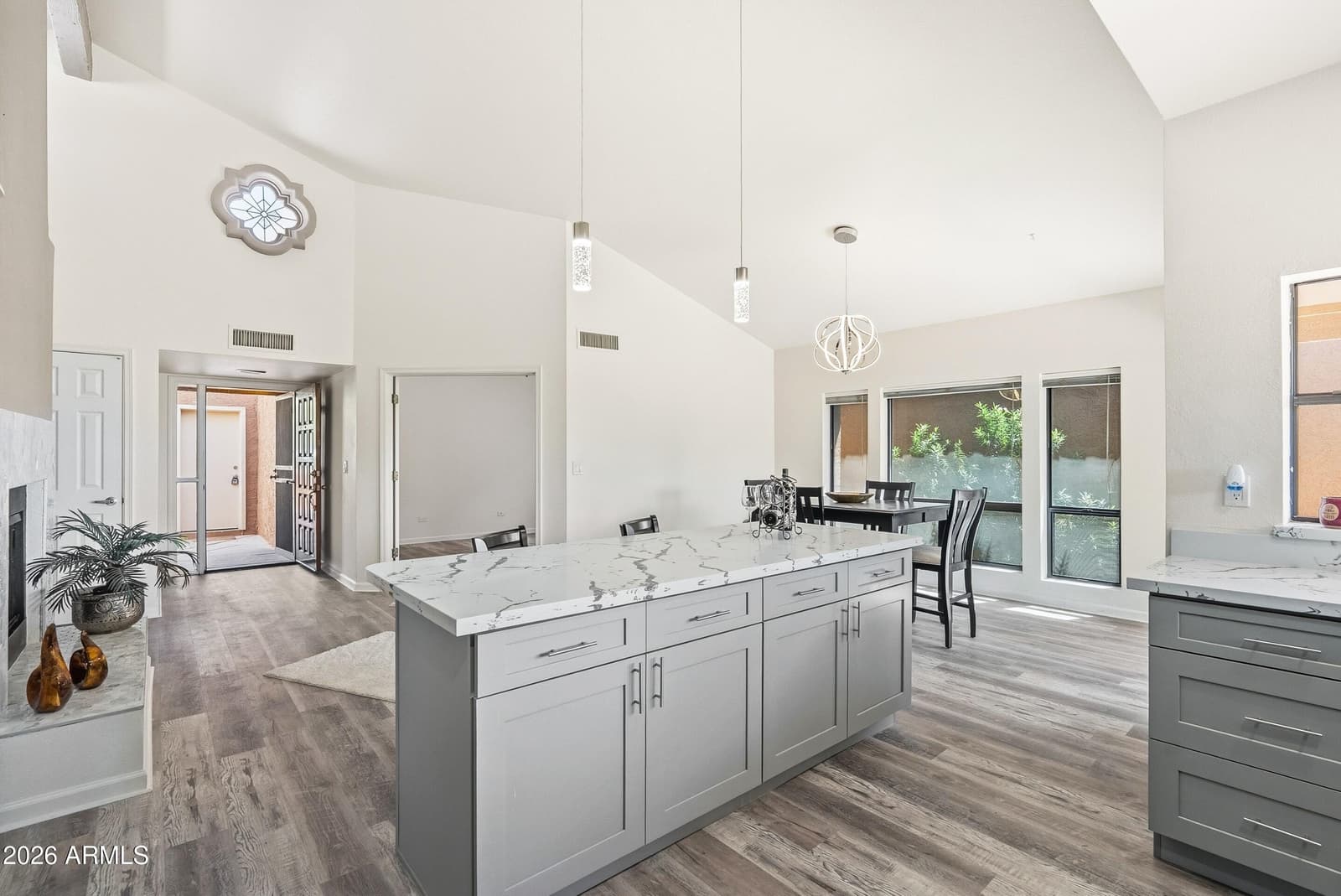 1019 E DESERT COVE Avenue, Phoenix, AZ 85020 — photo 3 of 45