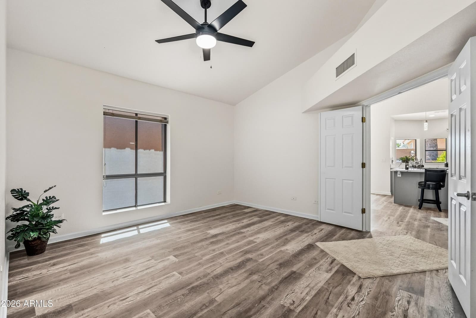 1019 E DESERT COVE Avenue, Phoenix, AZ 85020 — photo 39 of 45
