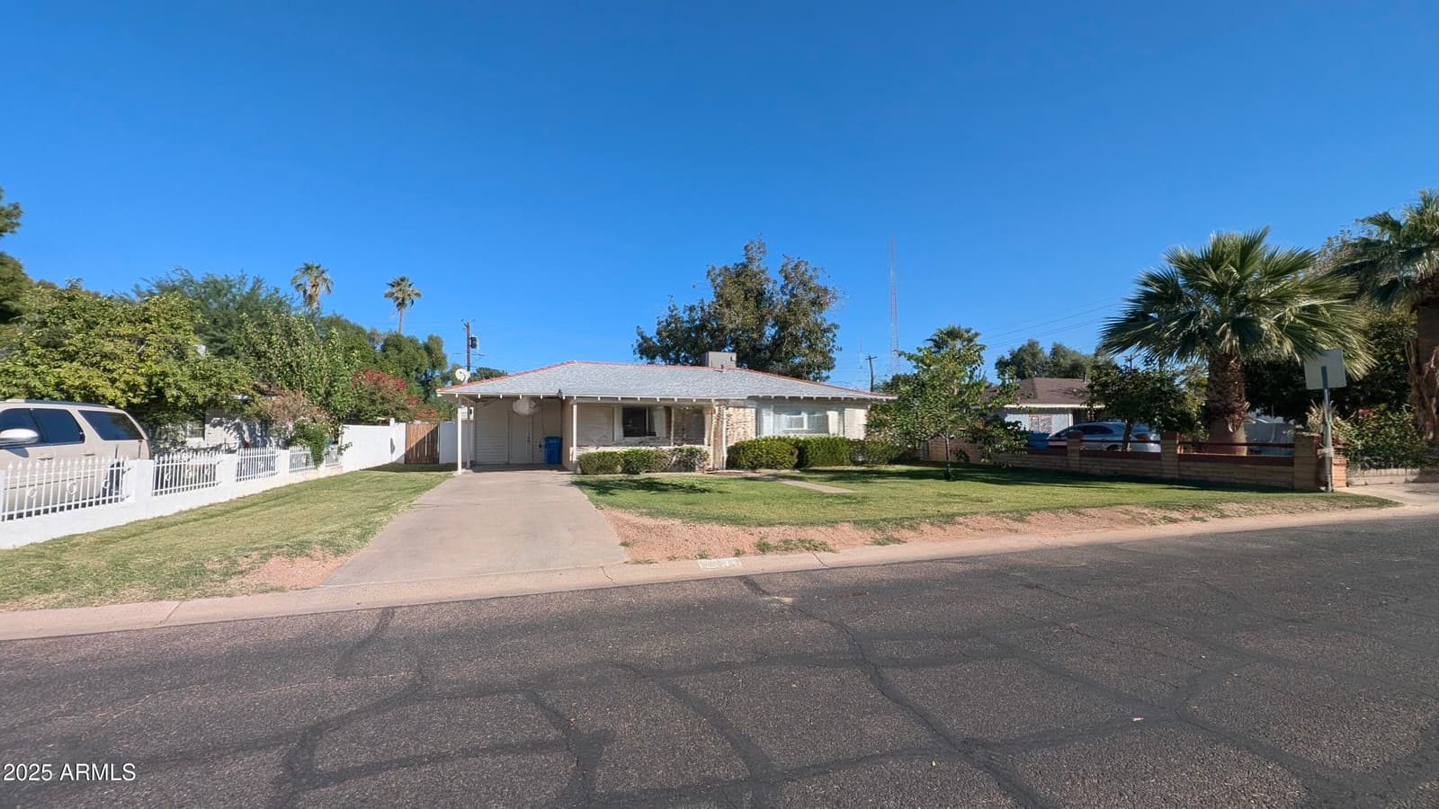 3528 E SHERIDAN Street, Phoenix, AZ 85008 — photo 11 of 43