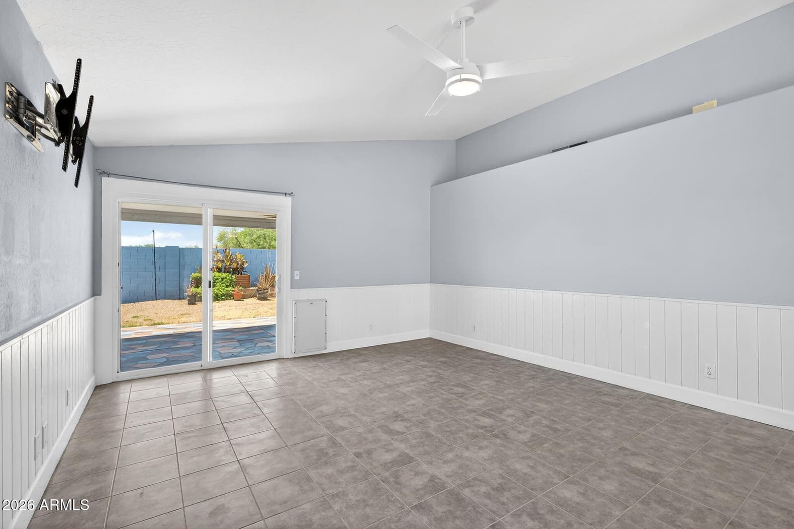 8845 E DES MOINES Street, Mesa, AZ 85207 — photo 3 of 40