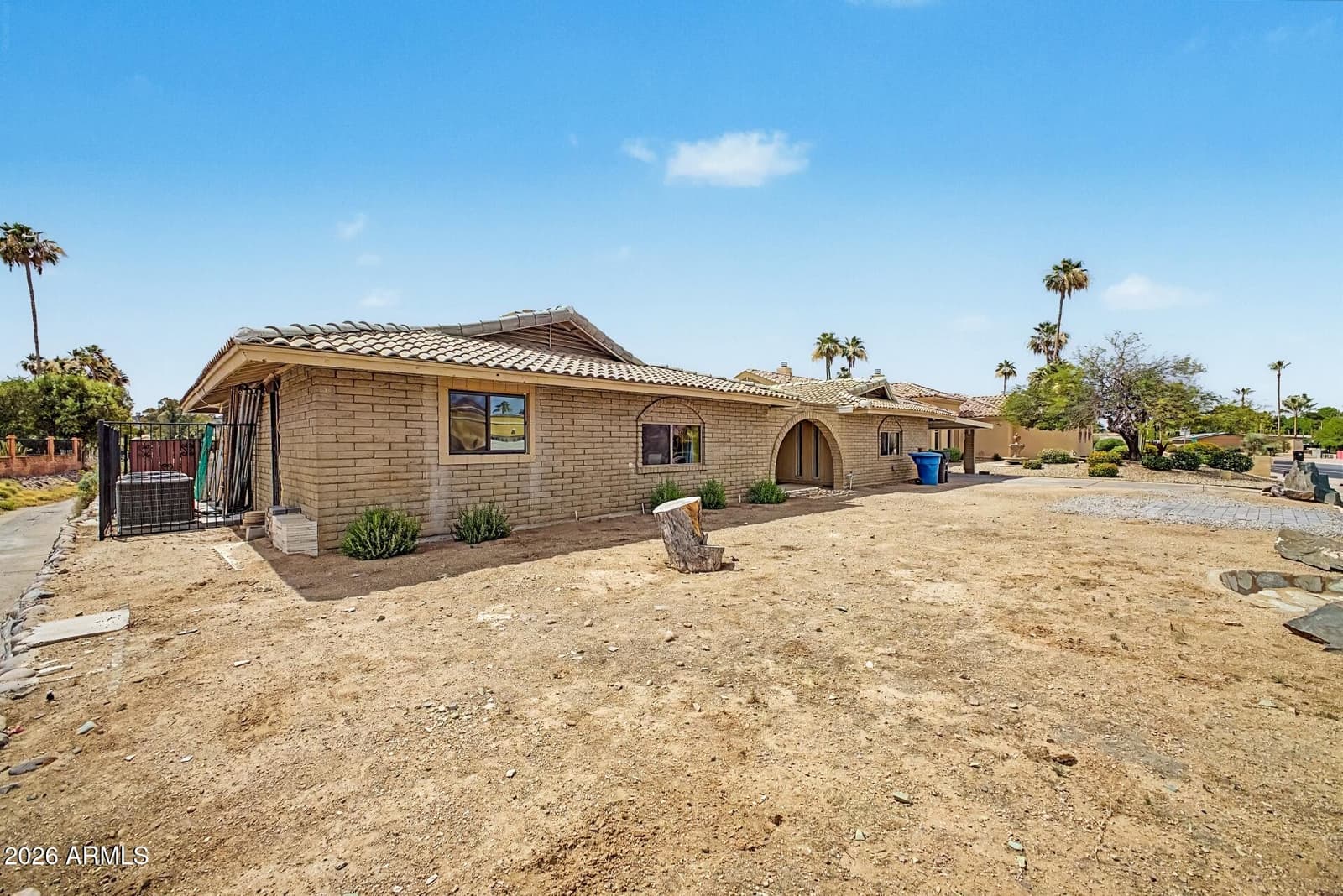 14350 N MEDINAN Drive, Phoenix, AZ 85022 — photo 33 of 36