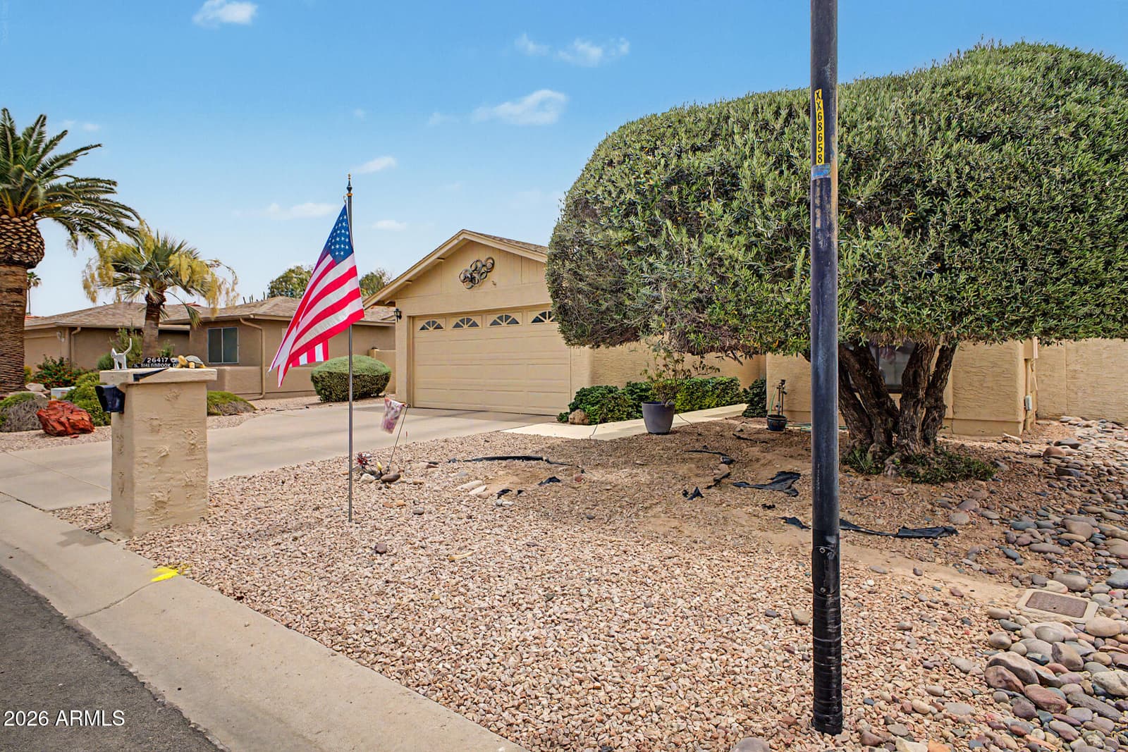 26417 S SHERBROOK Drive, Sun Lakes, AZ 85248 — photo 3 of 29