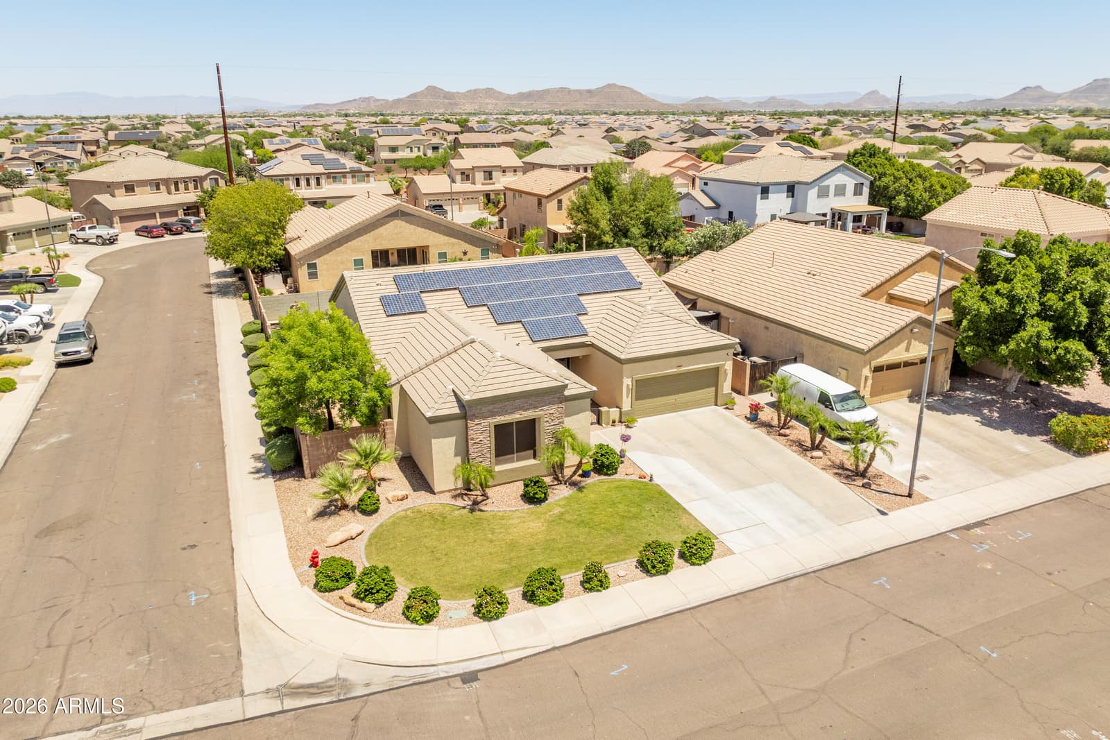 9444 W MELINDA Lane, Peoria, AZ 85382 — photo 5 of 81