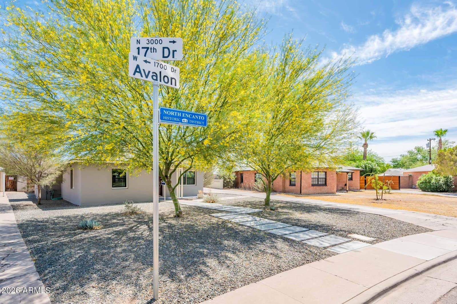 3031 N 17TH Drive, Phoenix, AZ 85015 — photo 2 of 47