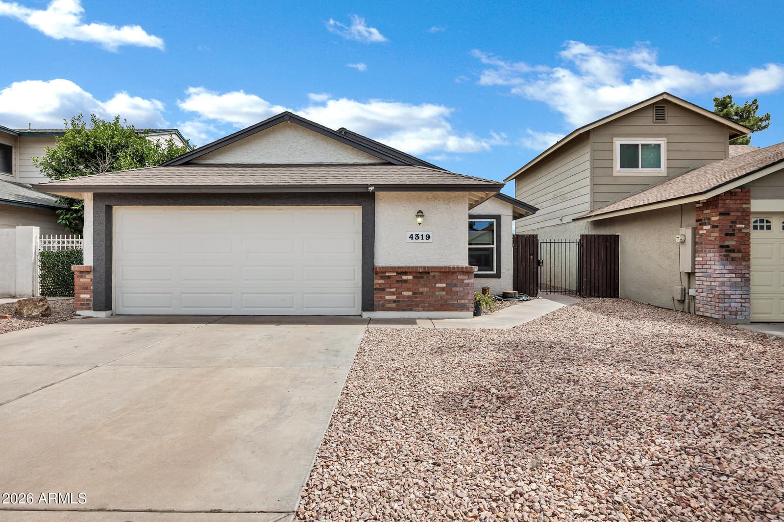 4319 E CONTESSA Street, Mesa, AZ 85205 — photo 2 of 19