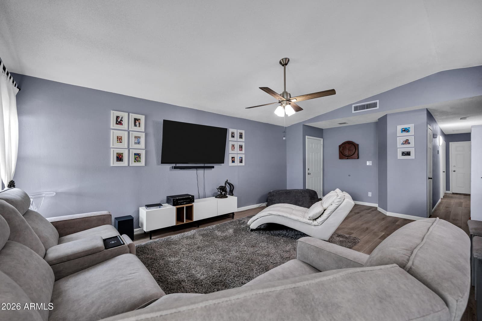 4319 E CONTESSA Street, Mesa, AZ 85205 — photo 5 of 19