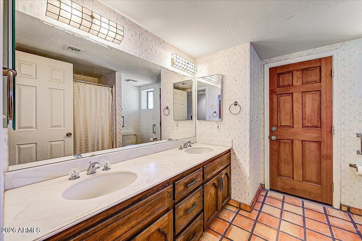 9033 E LAZYWOOD Place, Carefree, AZ 85377 — photo 36 of 57
