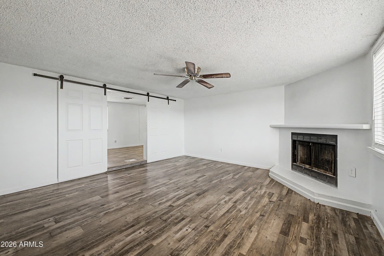 5438 E ALDER Avenue, Mesa, AZ 85206 — photo 13 of 29