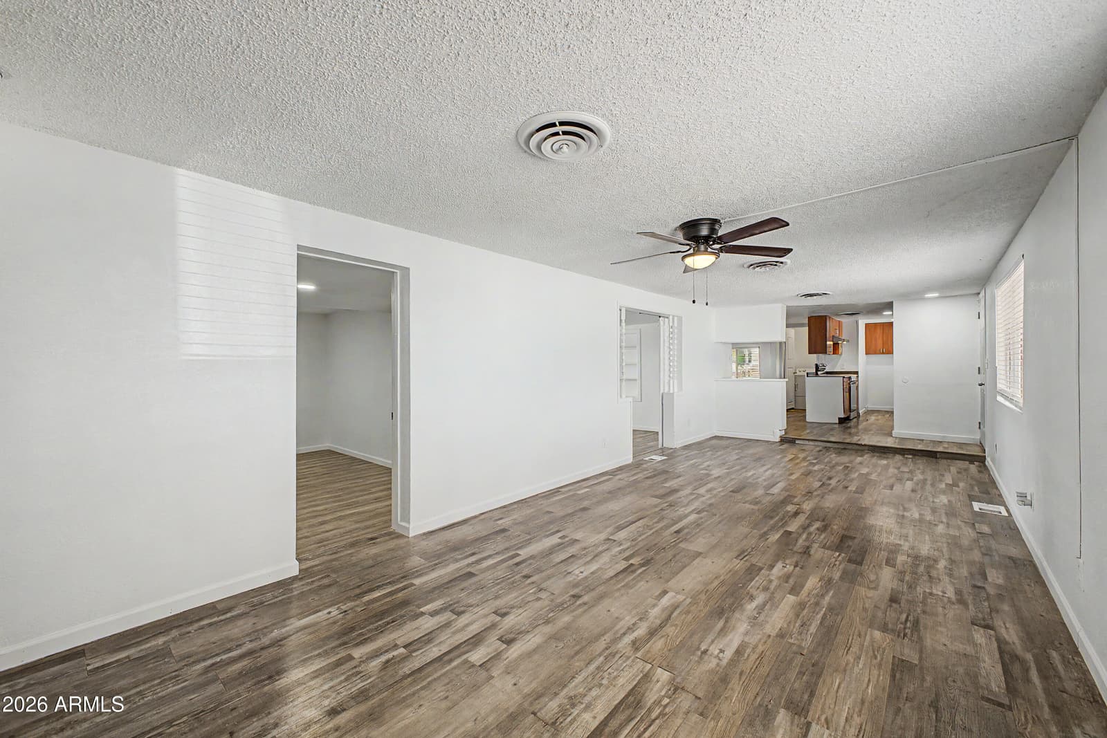 5438 E ALDER Avenue, Mesa, AZ 85206 — photo 5 of 29