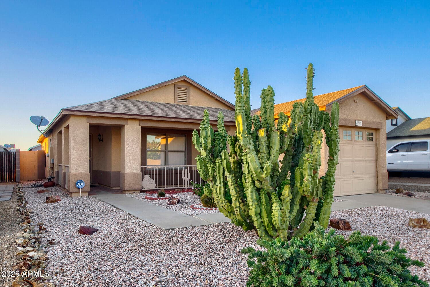 11778 W COLUMBINE Drive, El Mirage, AZ 85335 — photo 5 of 24