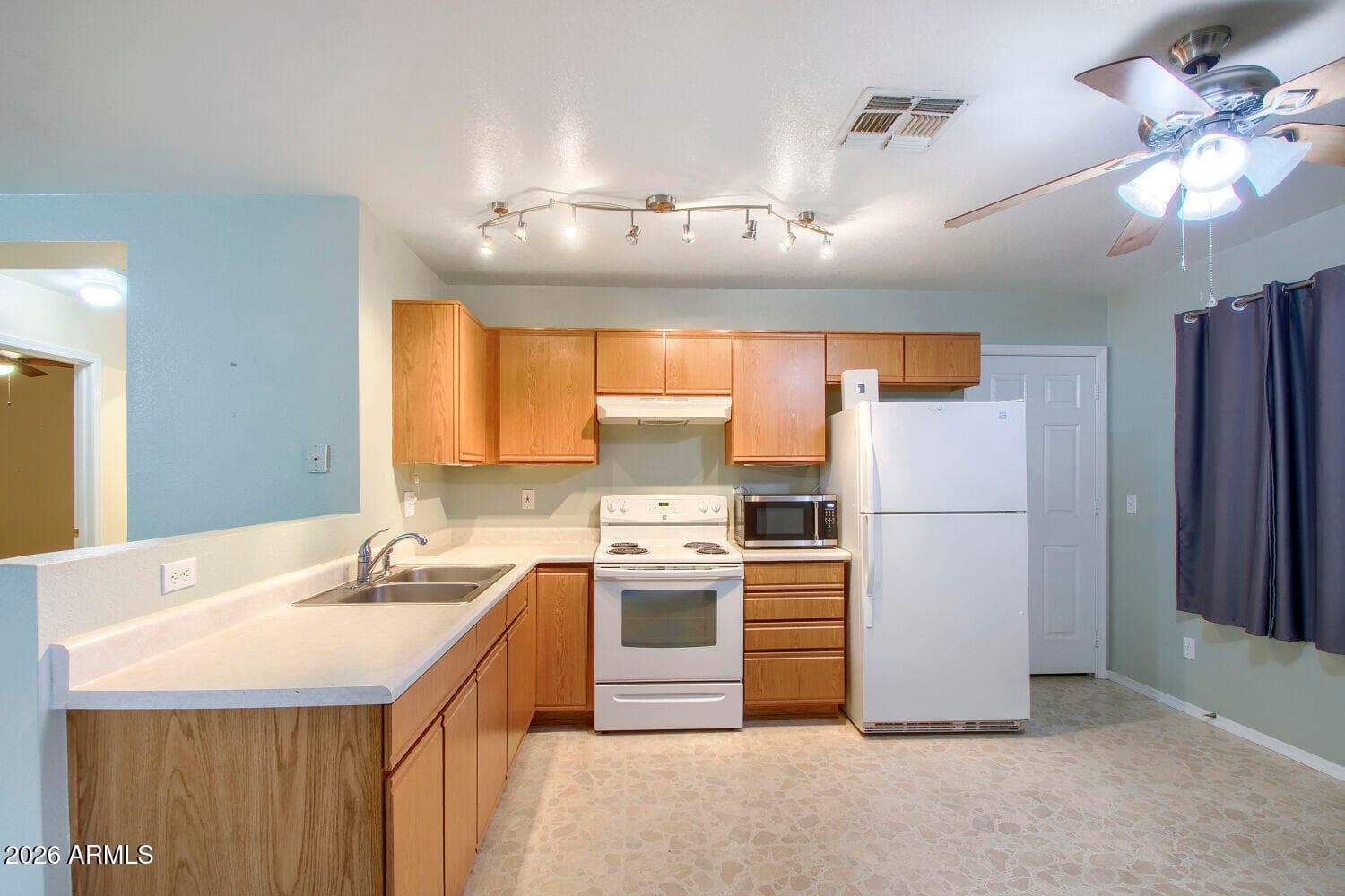 11778 W COLUMBINE Drive, El Mirage, AZ 85335 — photo 10 of 24