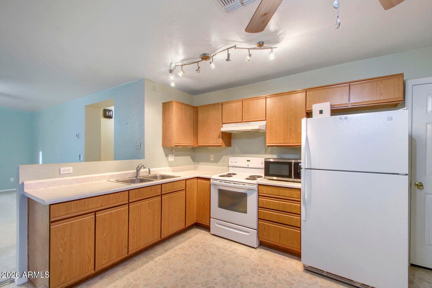 11778 W COLUMBINE Drive, El Mirage, AZ 85335 — photo 12 of 24
