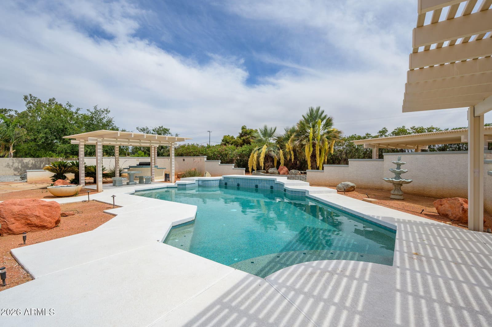 7811 E CHARTER OAK Road, Scottsdale, AZ 85260 — photo 3 of 61
