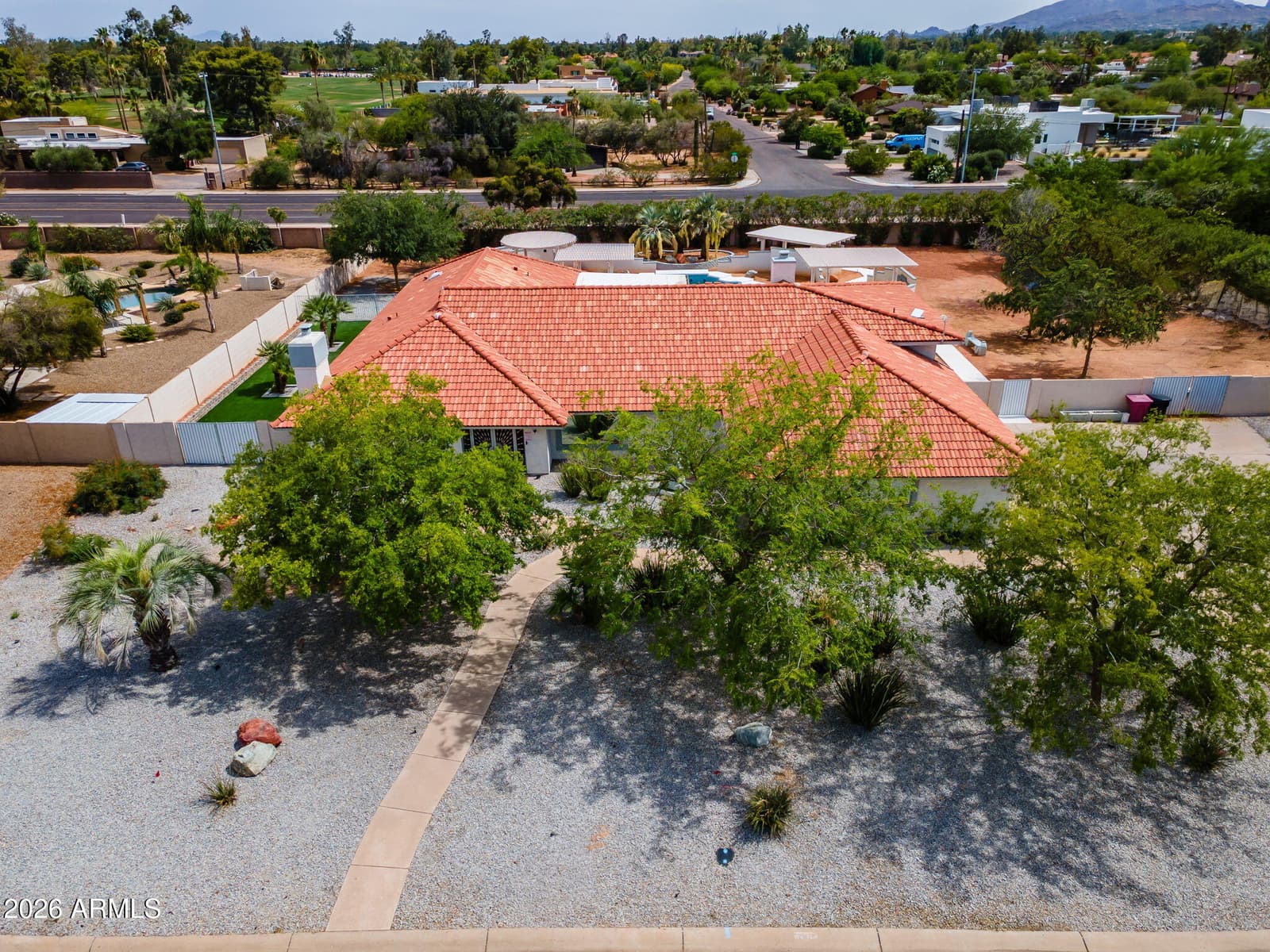 7811 E CHARTER OAK Road, Scottsdale, AZ 85260 — photo 21 of 61
