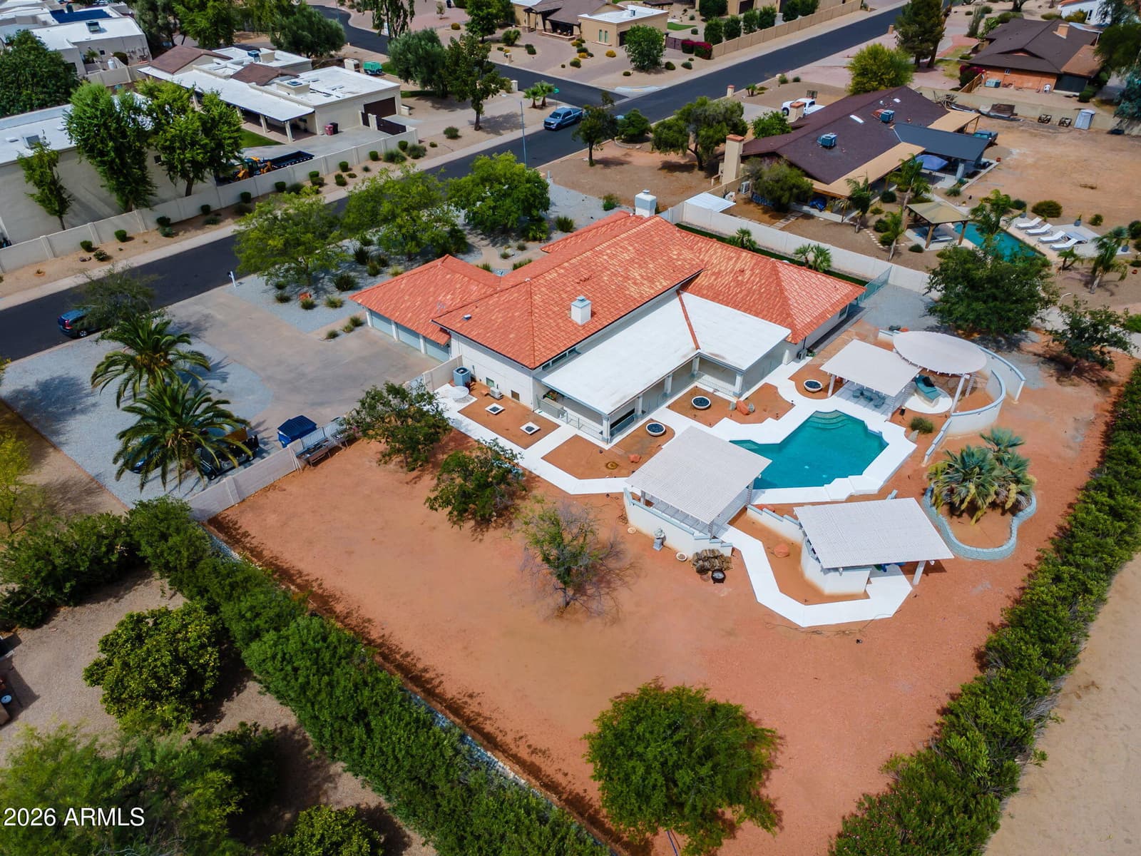 7811 E CHARTER OAK Road, Scottsdale, AZ 85260 — photo 24 of 61