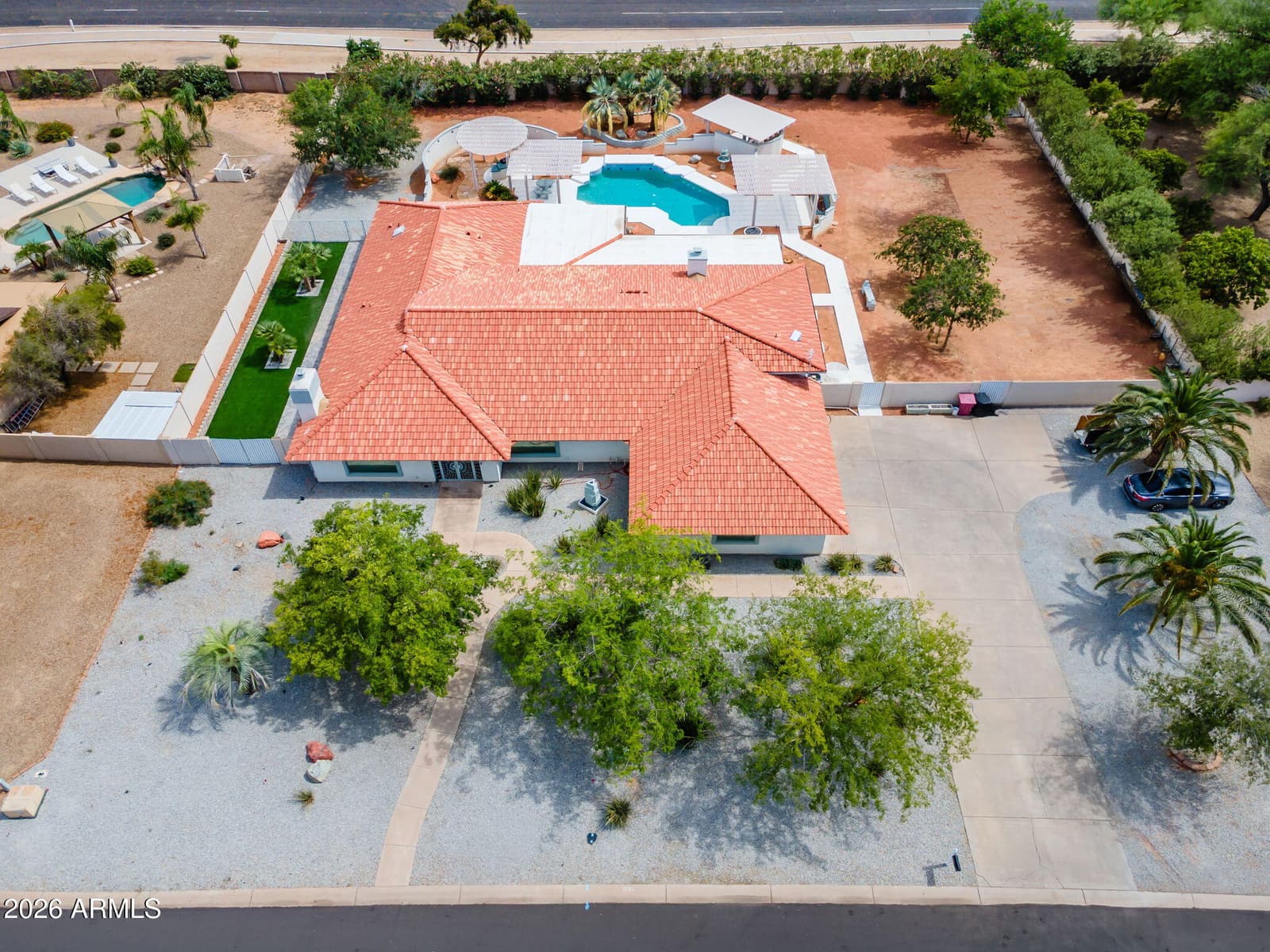 7811 E CHARTER OAK Road, Scottsdale, AZ 85260 — photo 29 of 61