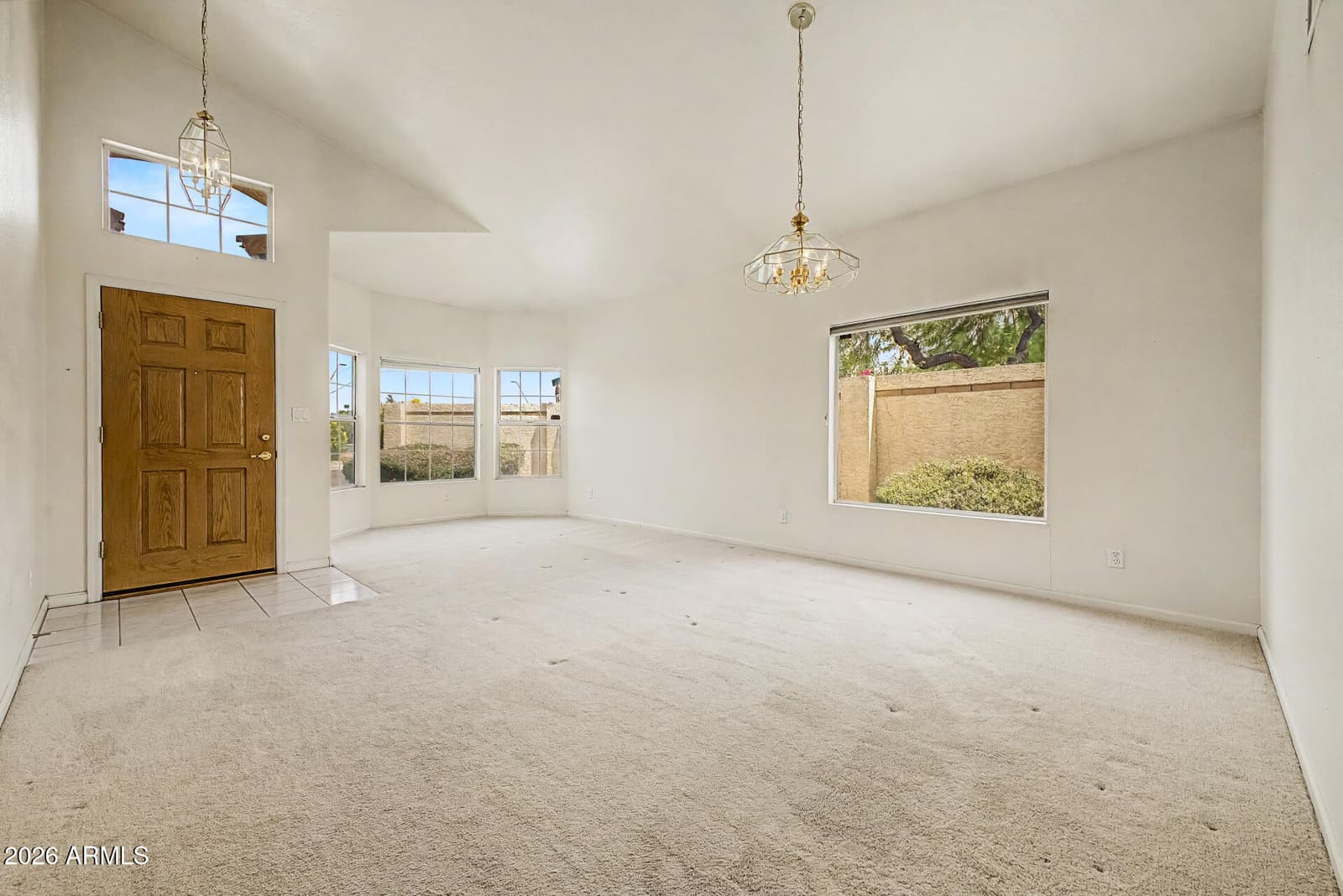 7576 S JENTILLY Lane, Tempe, AZ 85283 — photo 3 of 34