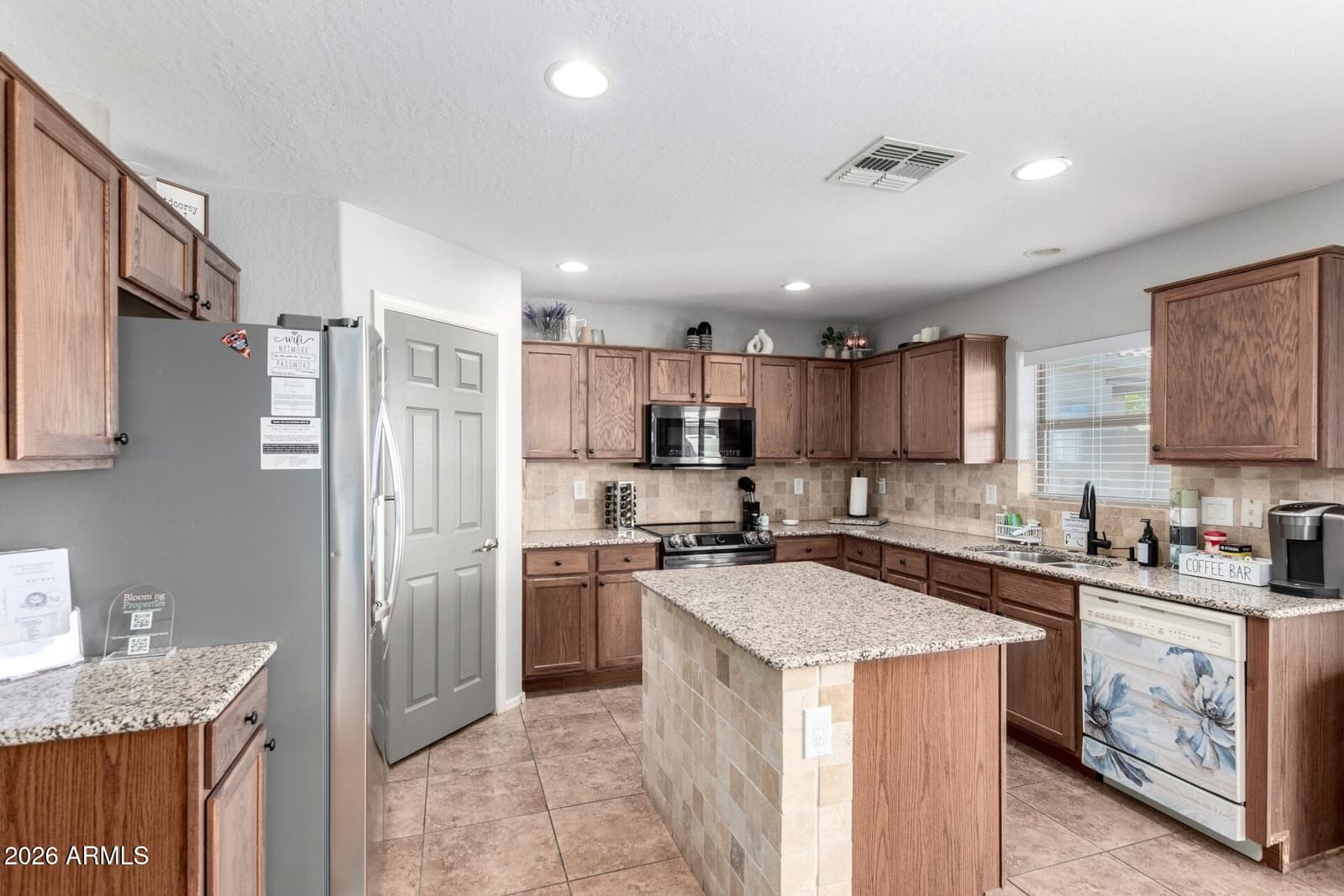 18452 E EL AMANCER, Gold Canyon, AZ 85118 — photo 32 of 46