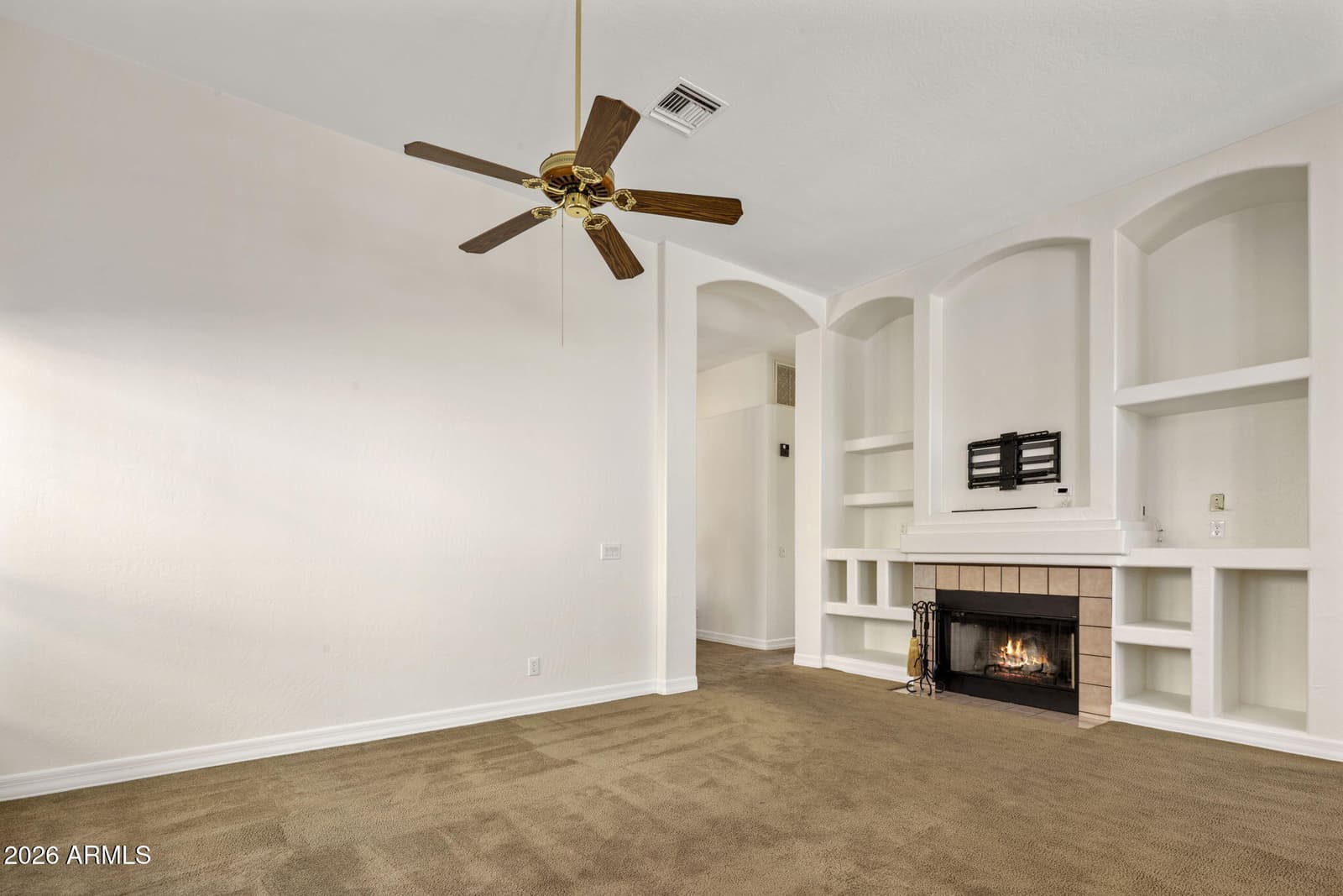 4220 E DESERT MARIGOLD Drive, Cave Creek, AZ 85331 — photo 11 of 32