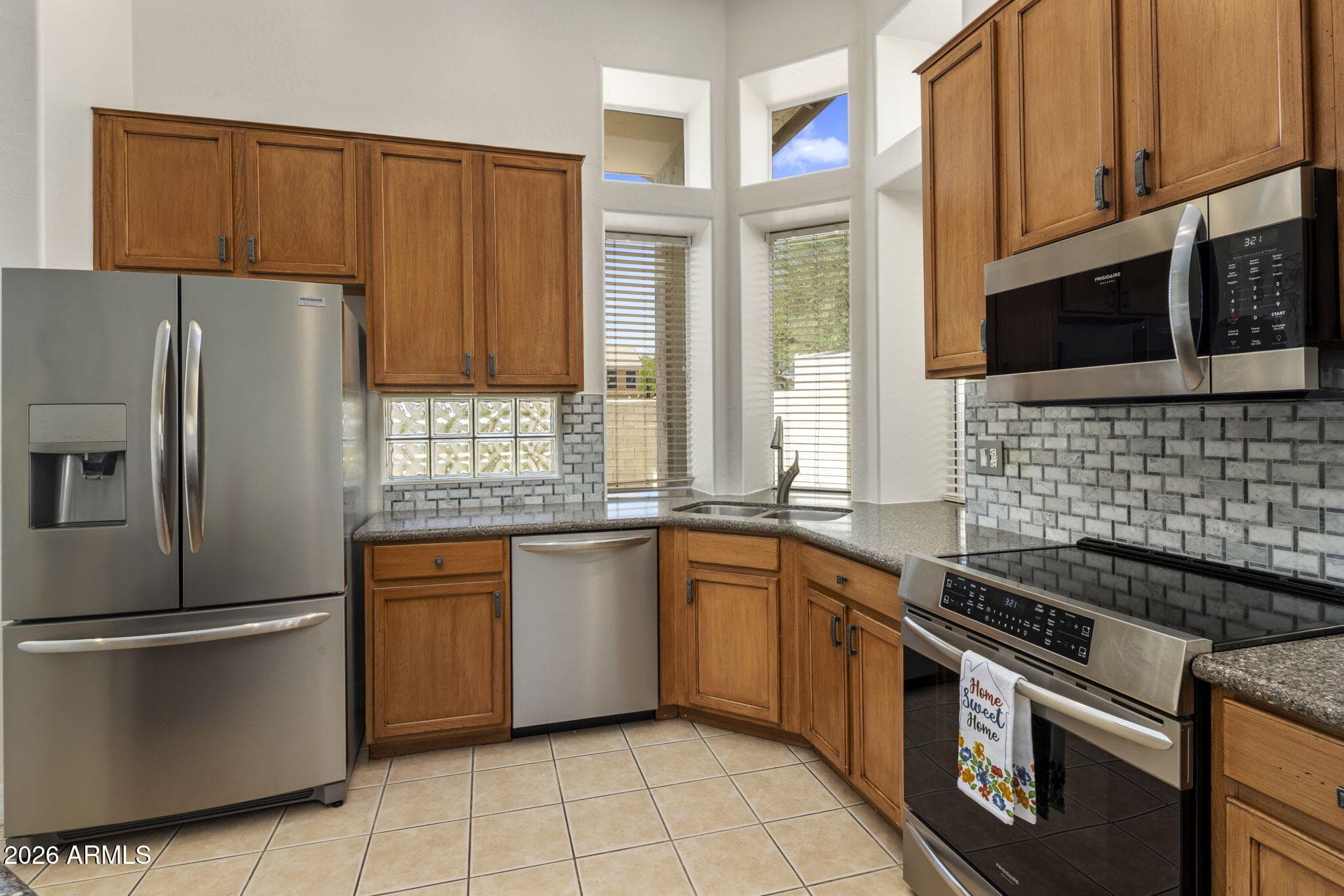 4220 E DESERT MARIGOLD Drive, Cave Creek, AZ 85331 — photo 15 of 32