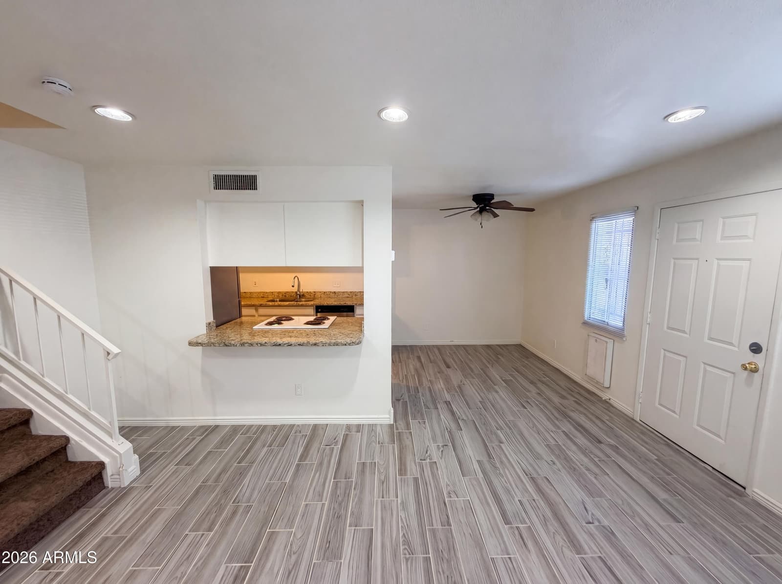 8446 N 34TH Drive, Phoenix, AZ 85051 — photo 3 of 16
