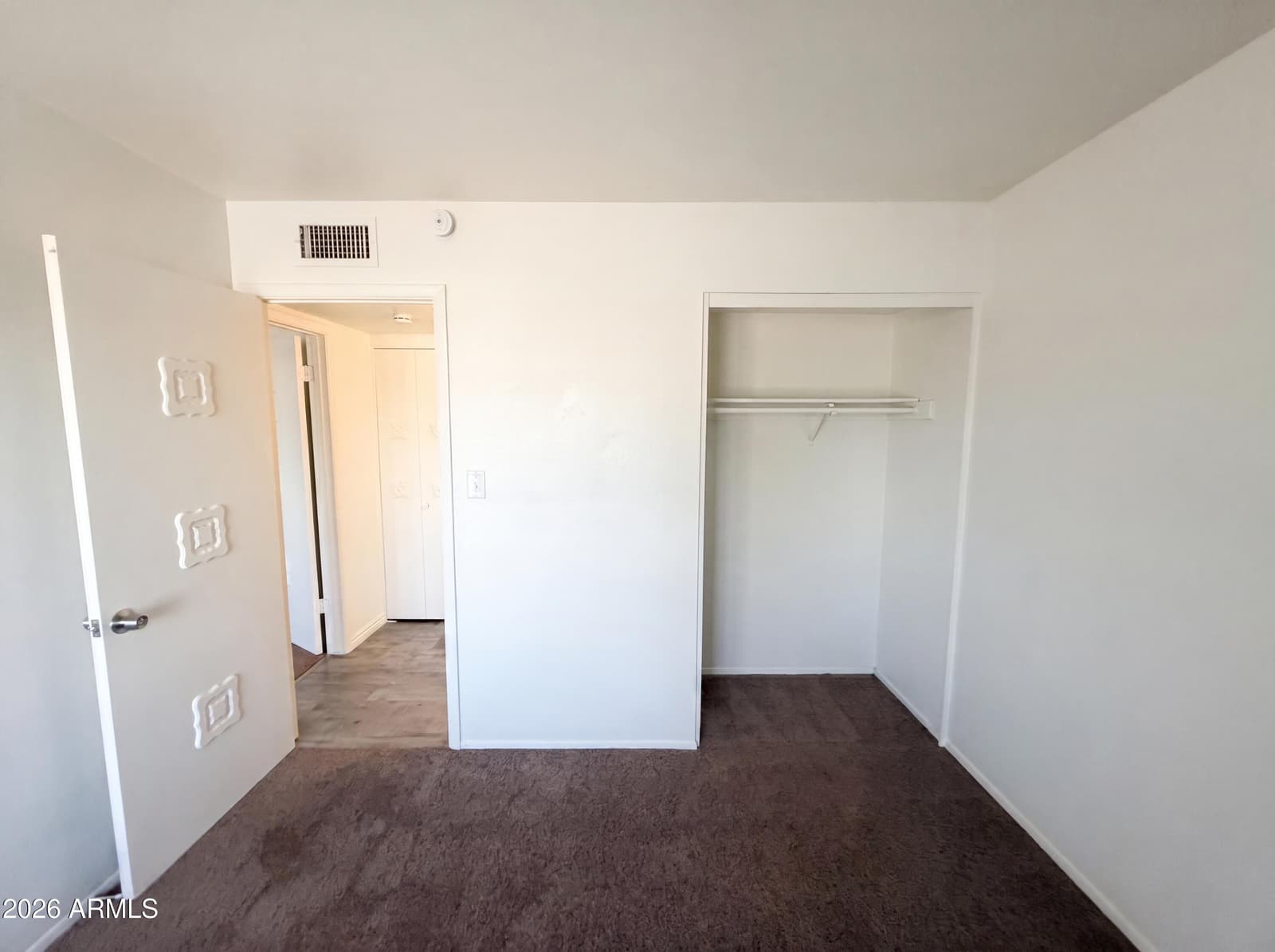 8446 N 34TH Drive, Phoenix, AZ 85051 — photo 13 of 16