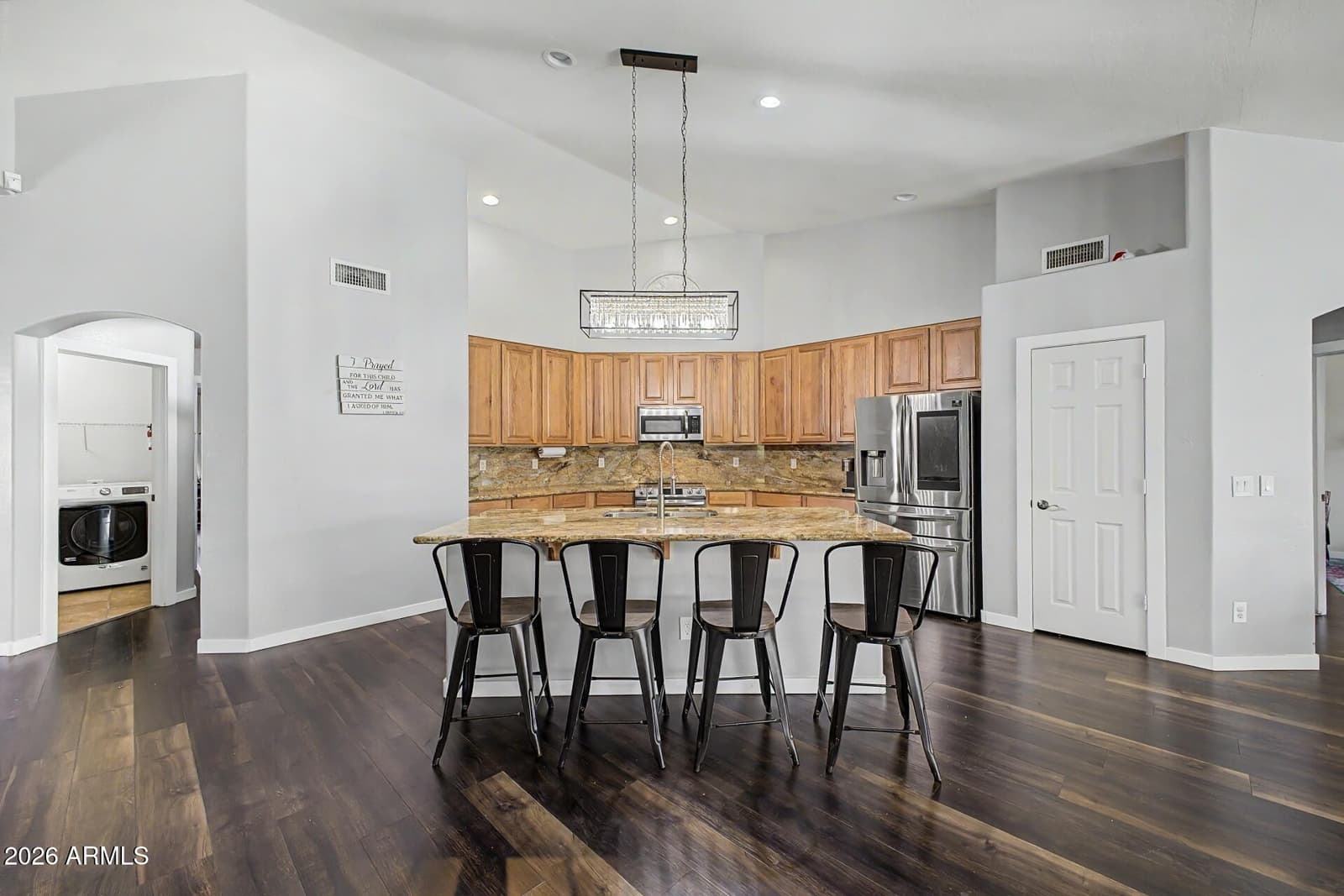 8365 W BERRIDGE Lane, Glendale, AZ 85305 — photo 13 of 28