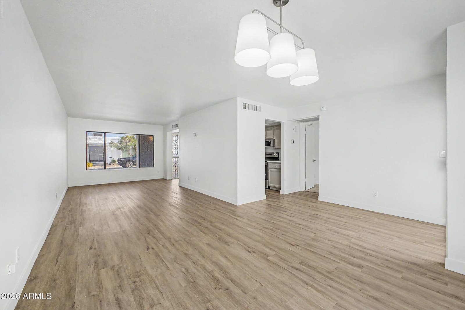 1014 E VILLA MARIA Drive, Phoenix, AZ 85022 — photo 14 of 29