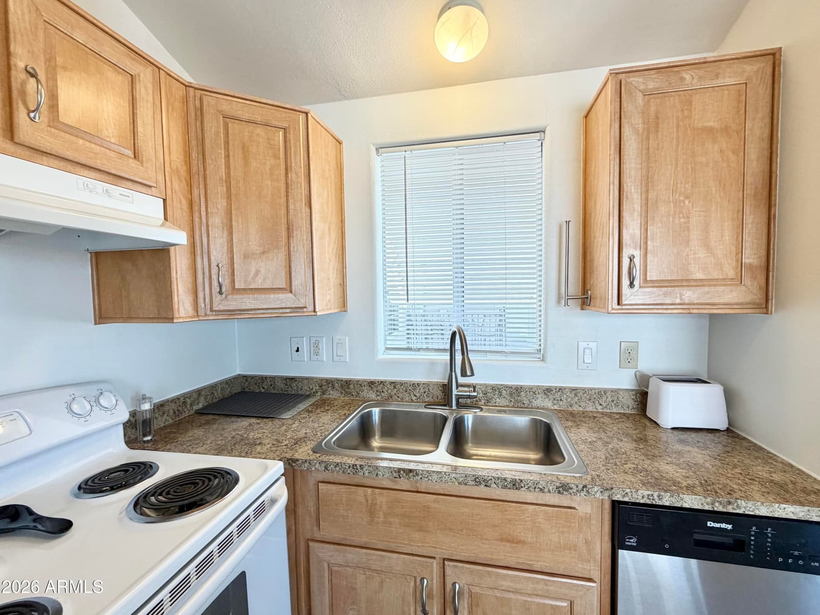 111 S GREENFIELD Road 244, Mesa, AZ 85206 — photo 37 of 69