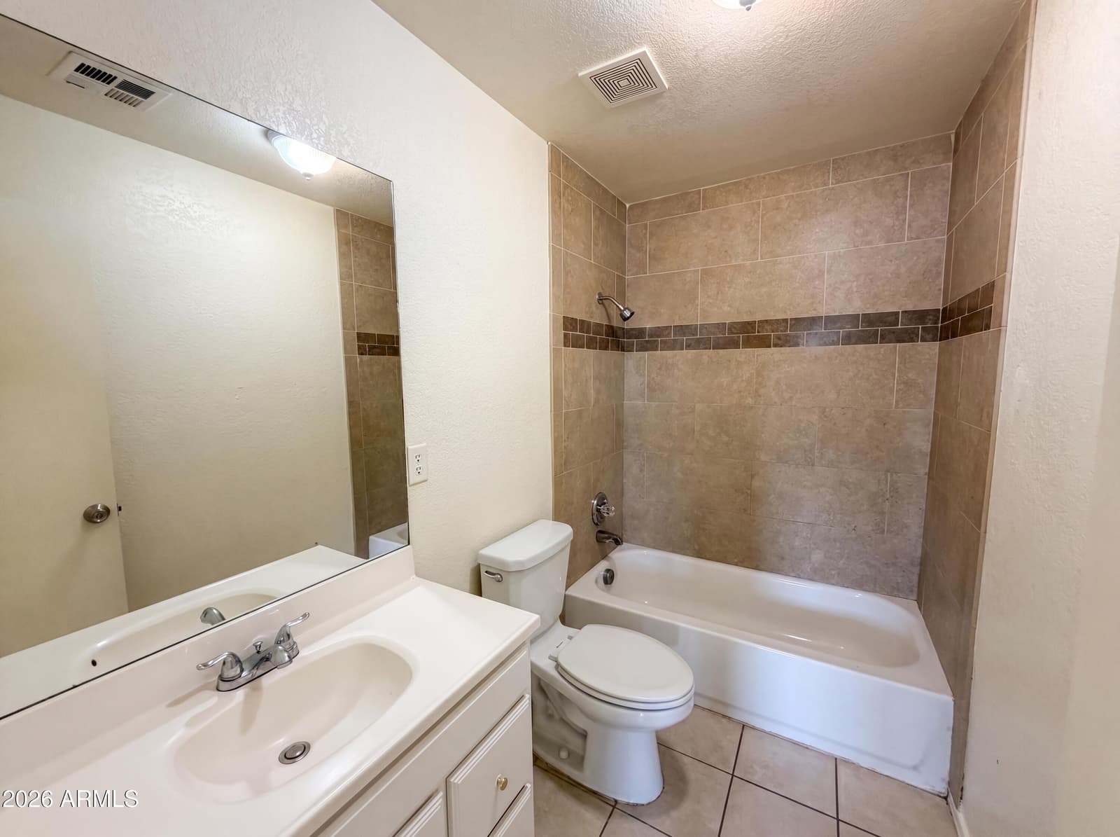 4636 N 67TH Avenue, Phoenix, AZ 85033 — photo 10 of 19