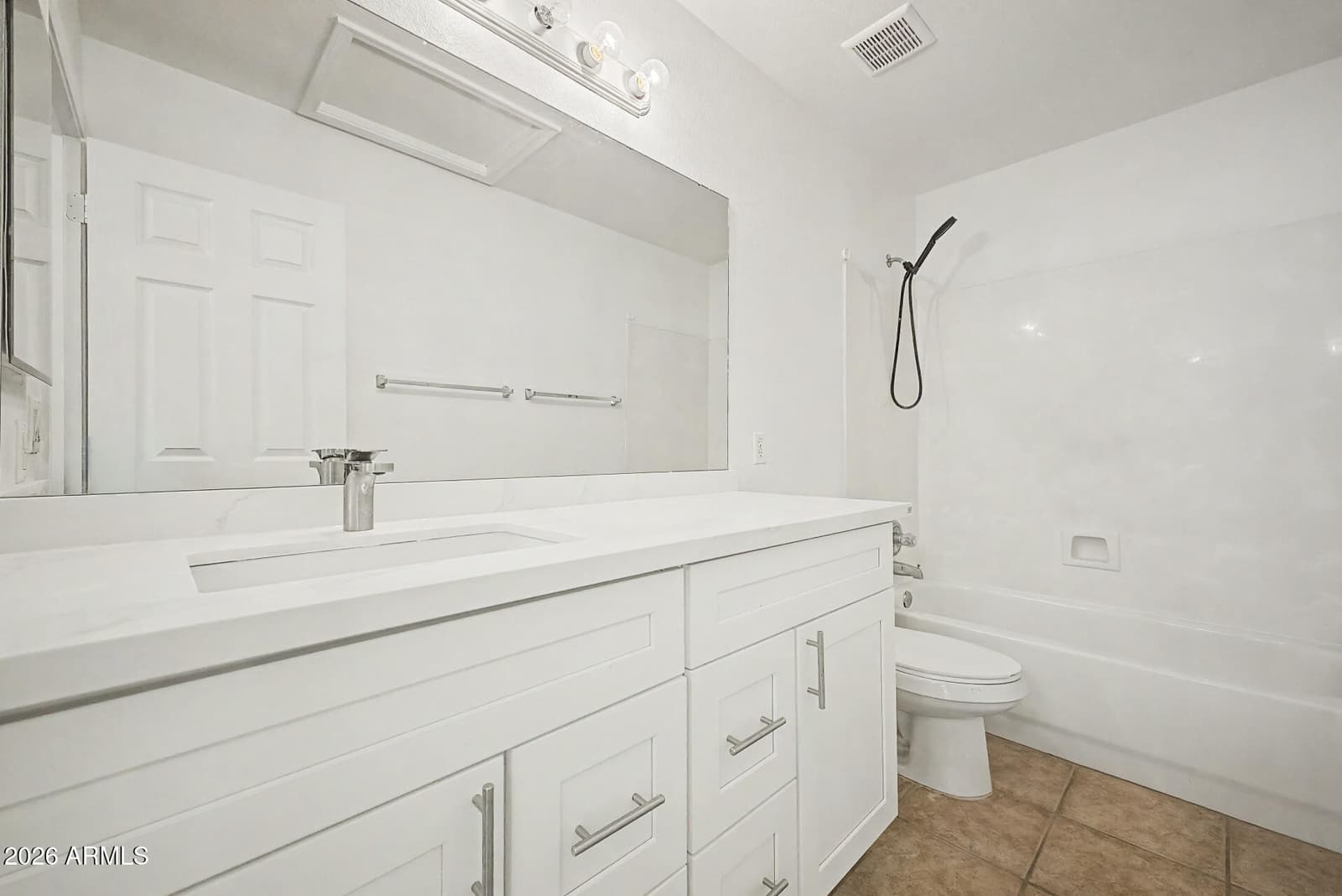 8340 W STELLA Way, Glendale, AZ 85305 — photo 22 of 40