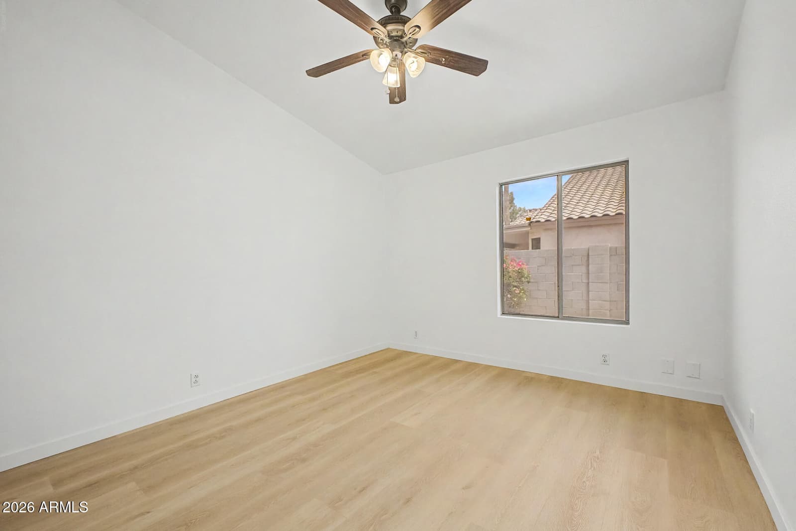 8340 W STELLA Way, Glendale, AZ 85305 — photo 23 of 40