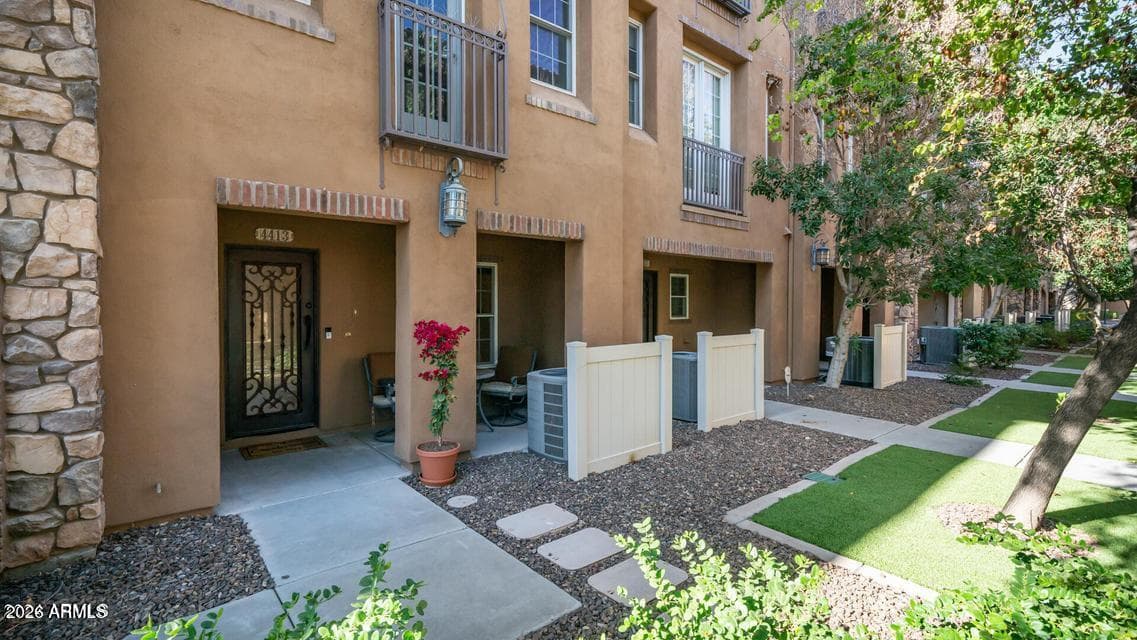 4413 N 24TH Place, Phoenix, AZ 85016 — photo 7 of 28
