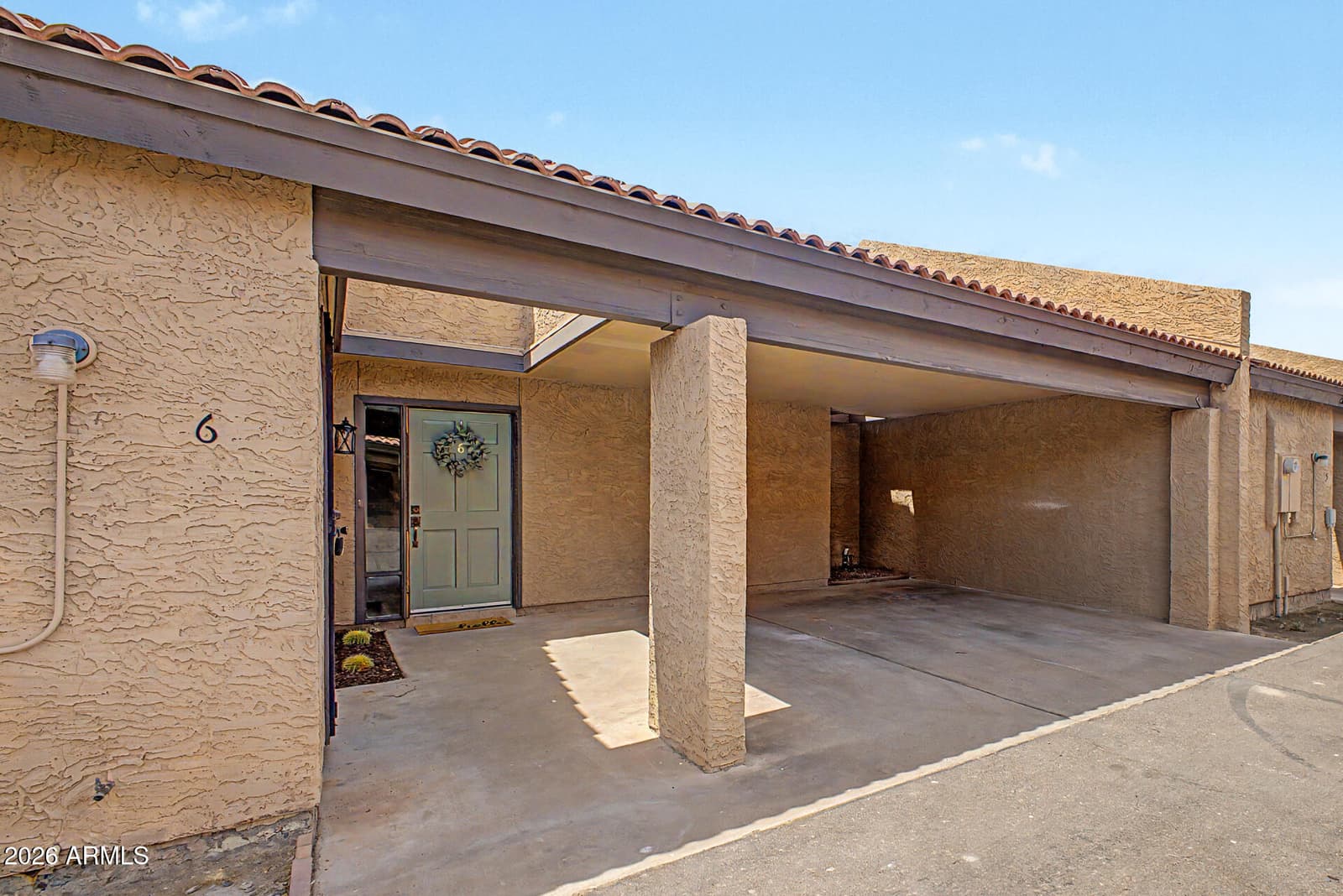 3033 N 37TH Street 6, Phoenix, AZ 85018 — photo 2 of 32